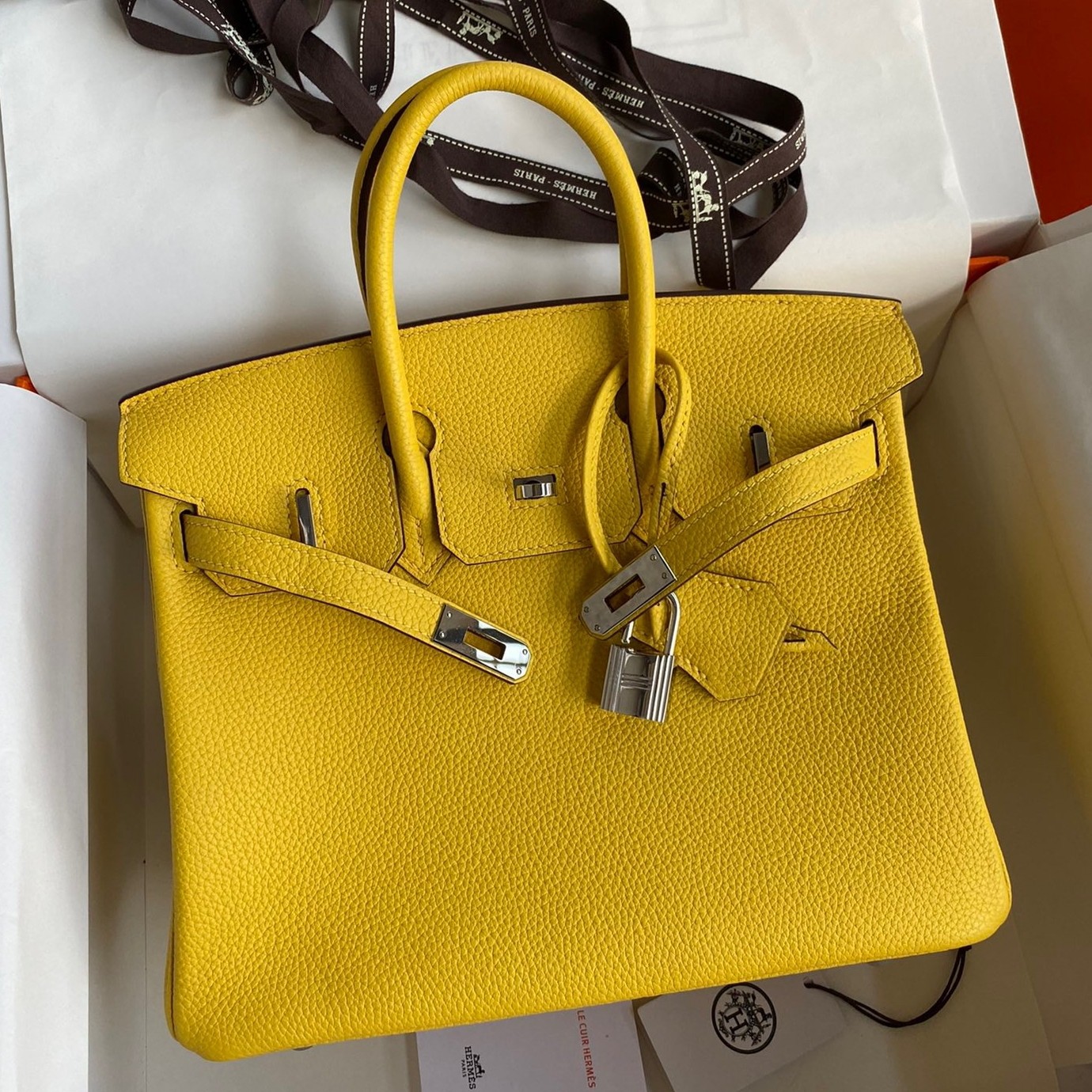 H**mes birkin 25 retourne handmade bag in jaune de naples clemence leather