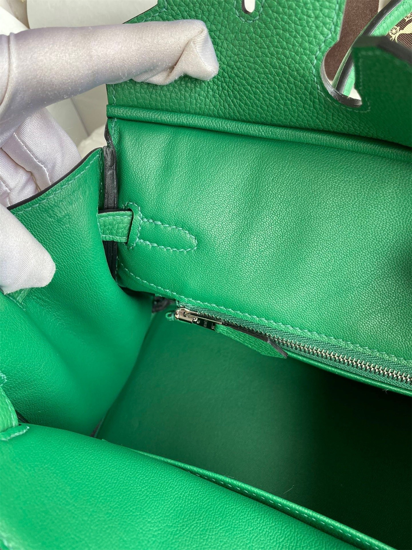 H**mes birkin 25 retourne handmade bag in vert vertigo clemence leather