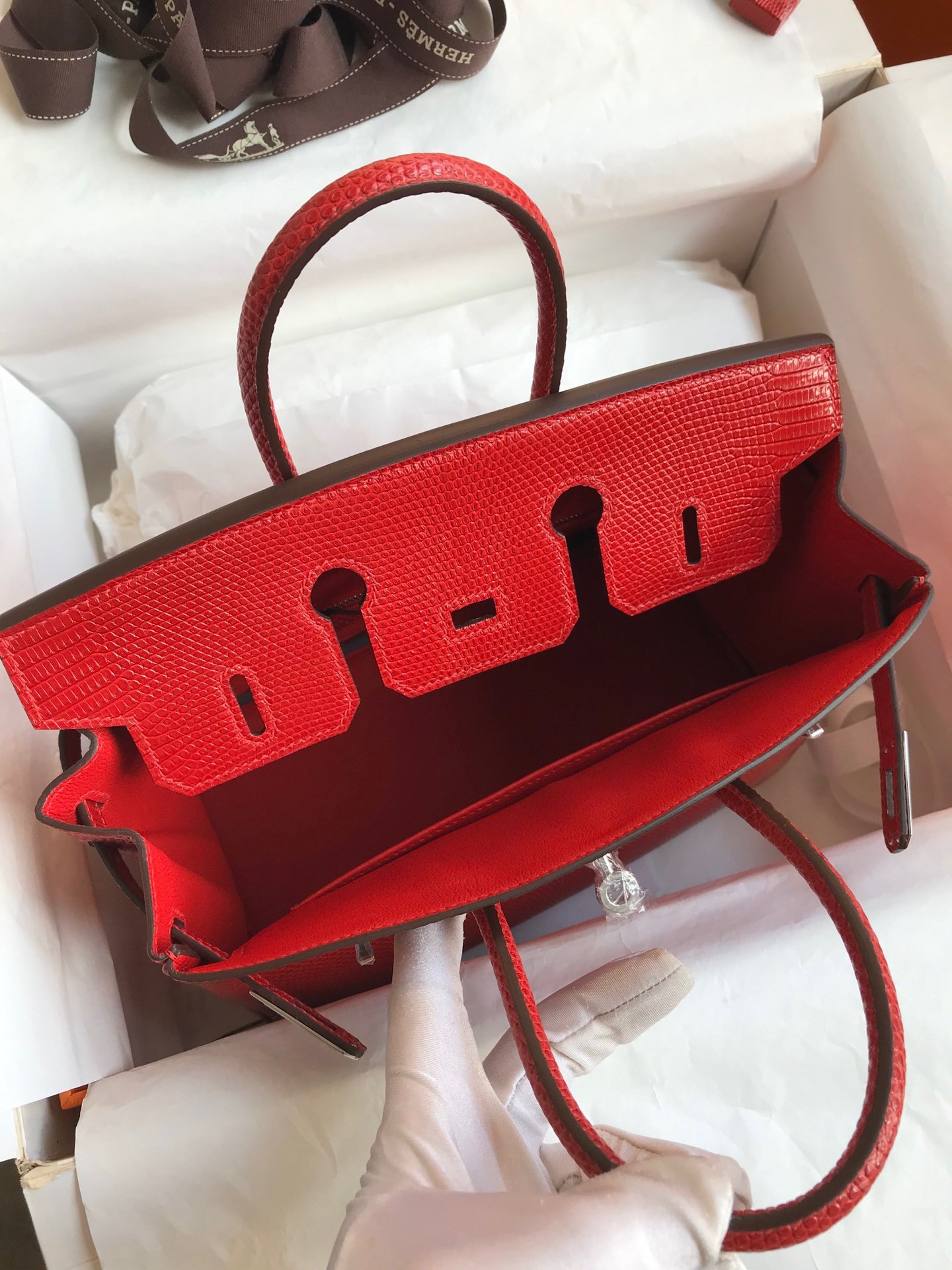 H**mes birkin 25 retourne handmade bag in red lizard leather