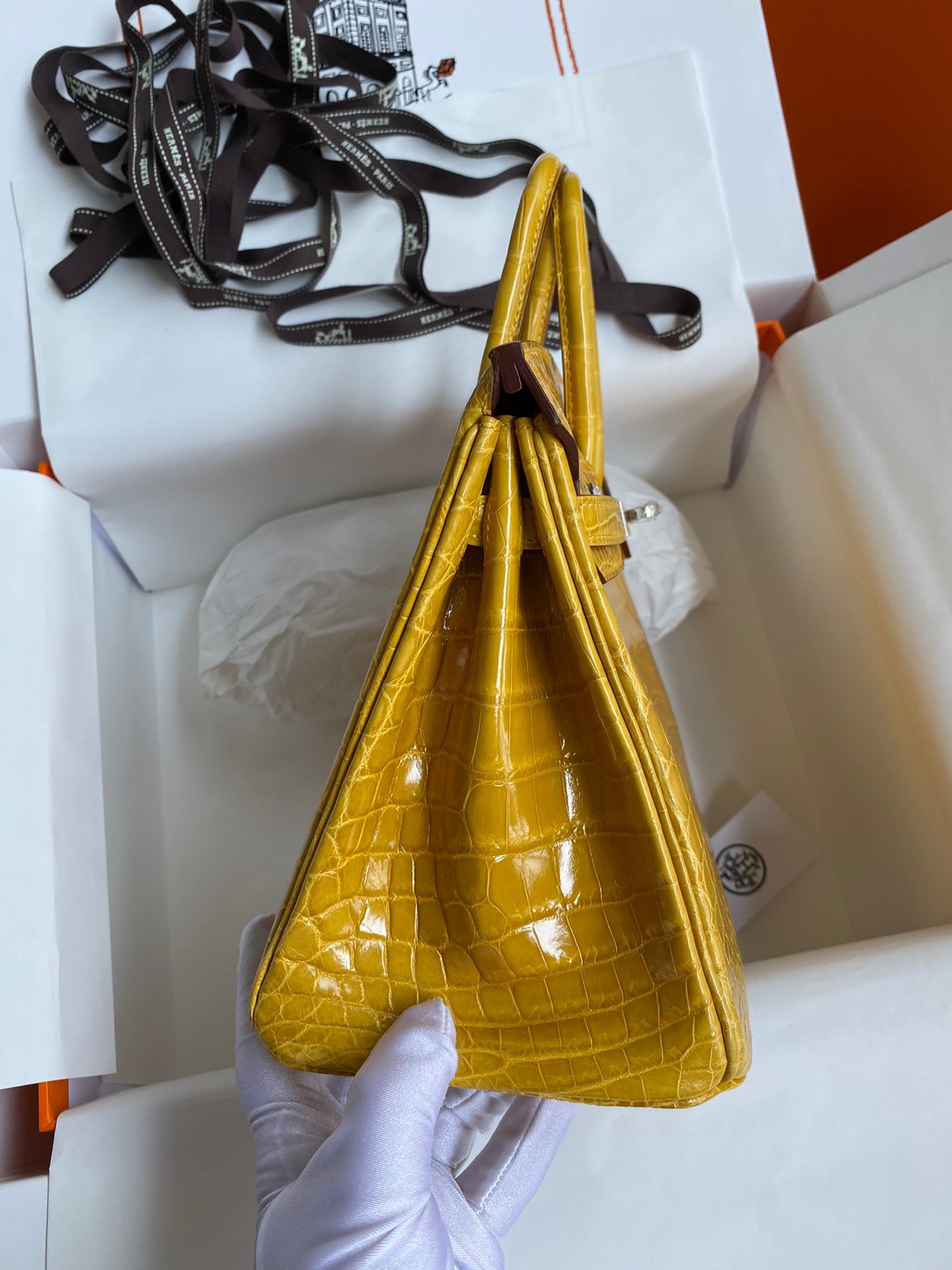 H**mes birkin 25 handmade bag in yellow crocodile niloticus shiny skin