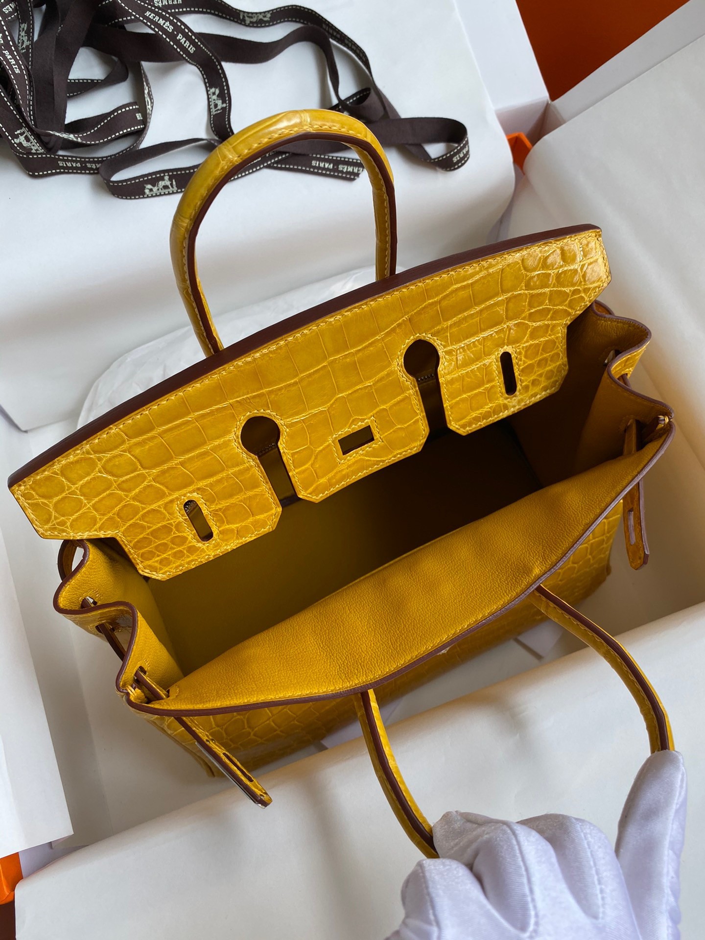 H**mes birkin 25 handmade bag in yellow crocodile niloticus shiny skin