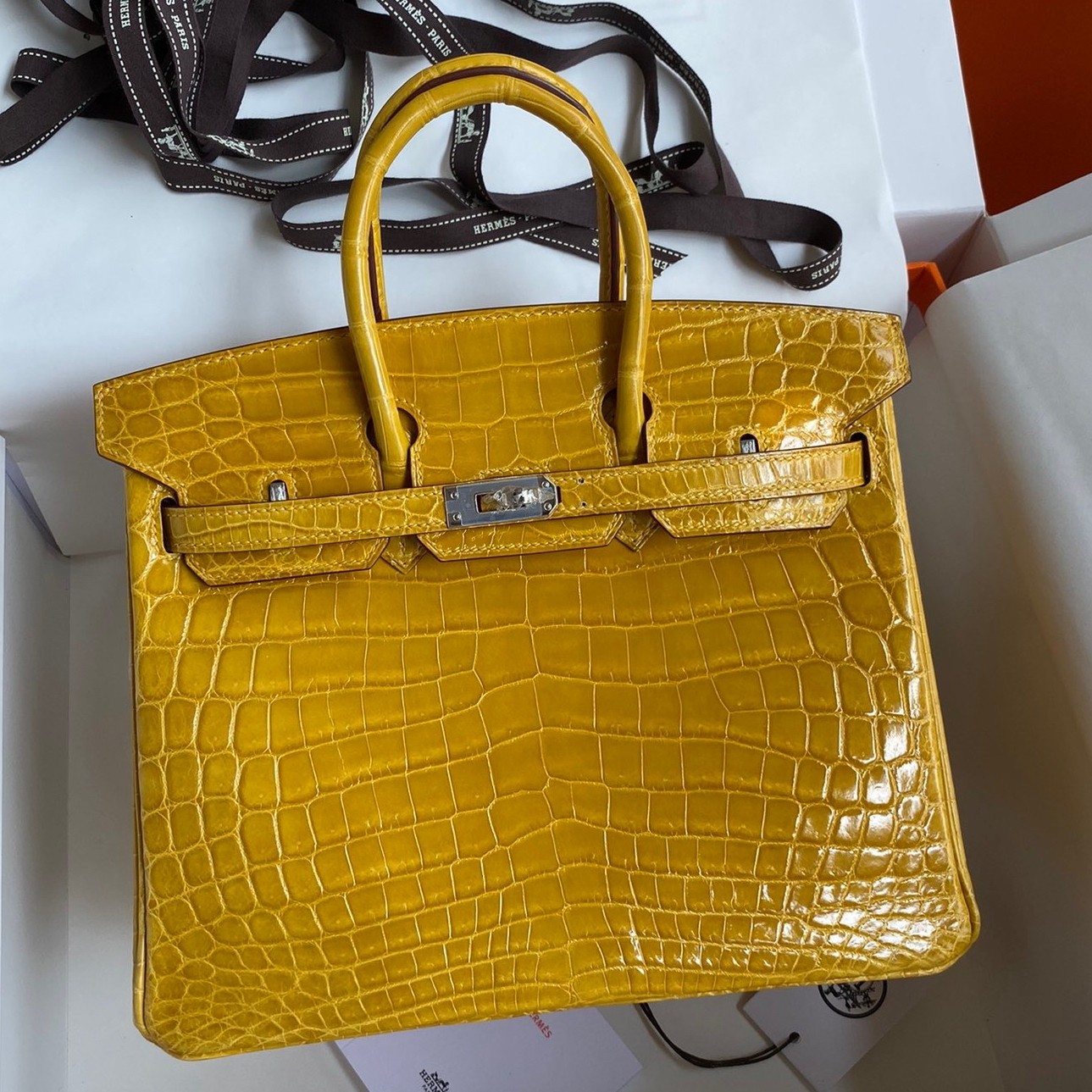 H**mes birkin 25 handmade bag in yellow crocodile niloticus shiny skin