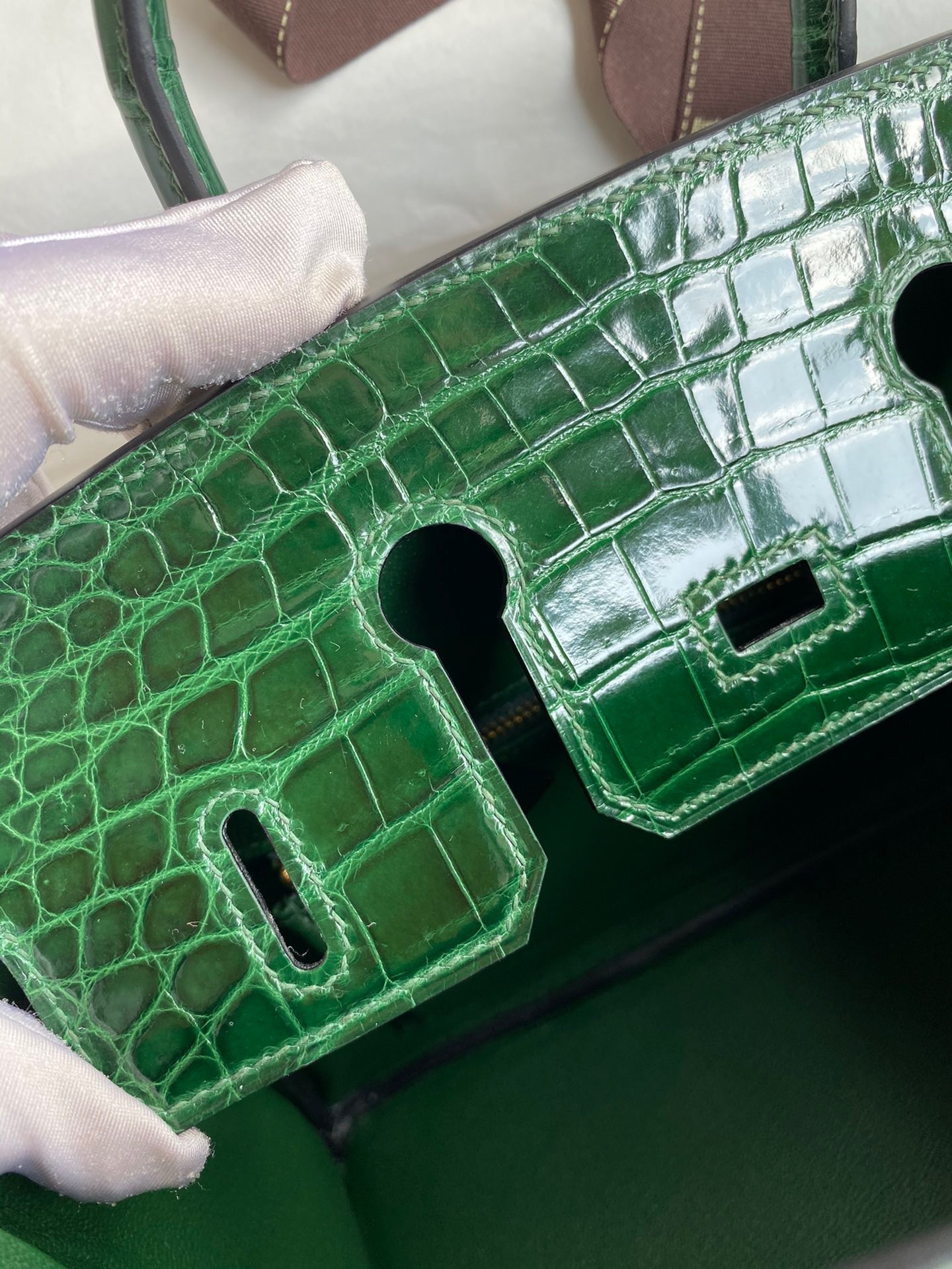 H**mes birkin 25 handmade bag in malachite crocodile niloticus shiny skin