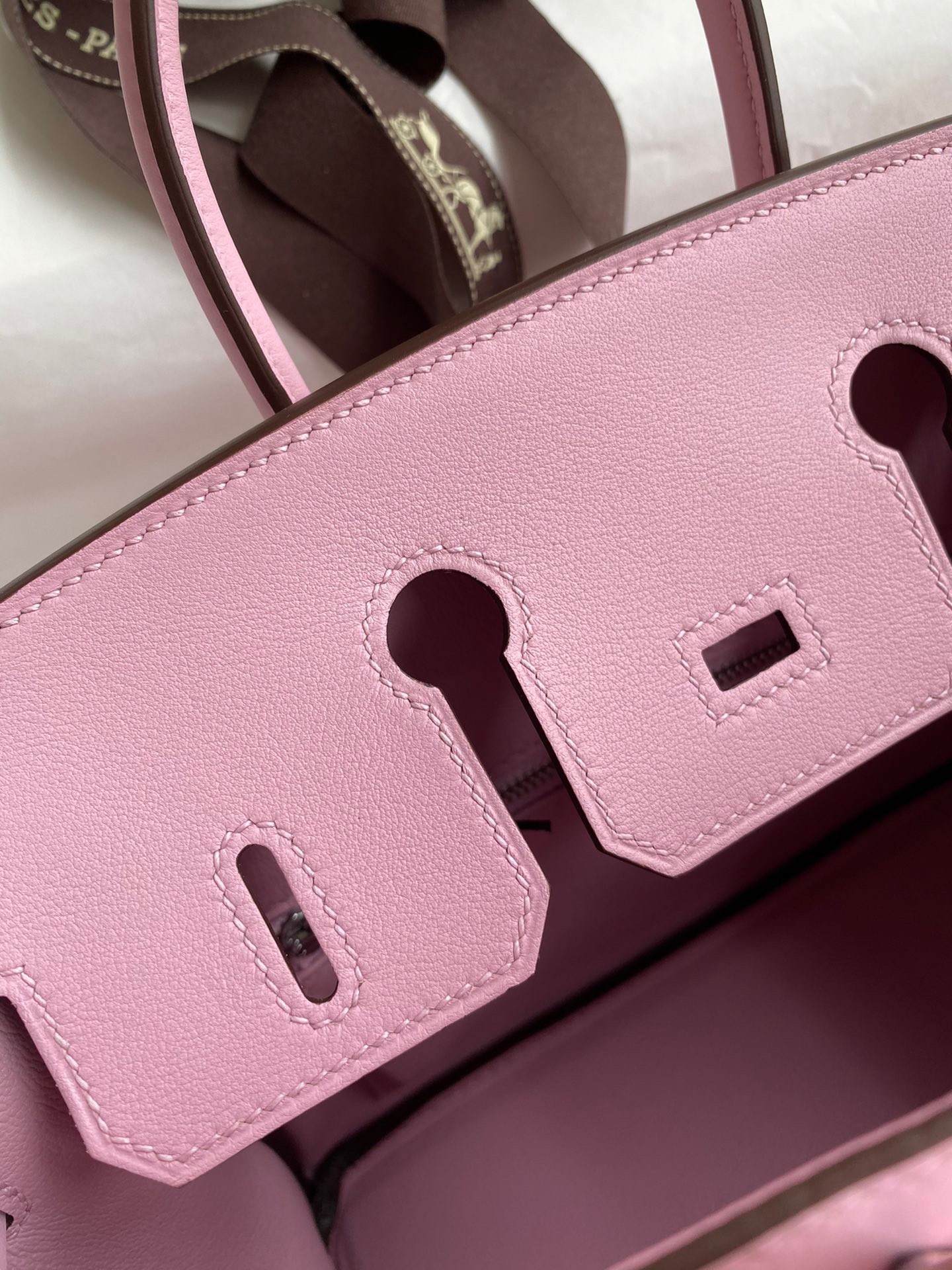 H**mes birkin 25 retourne handmade bag in mauve sylvestre swift calfskin