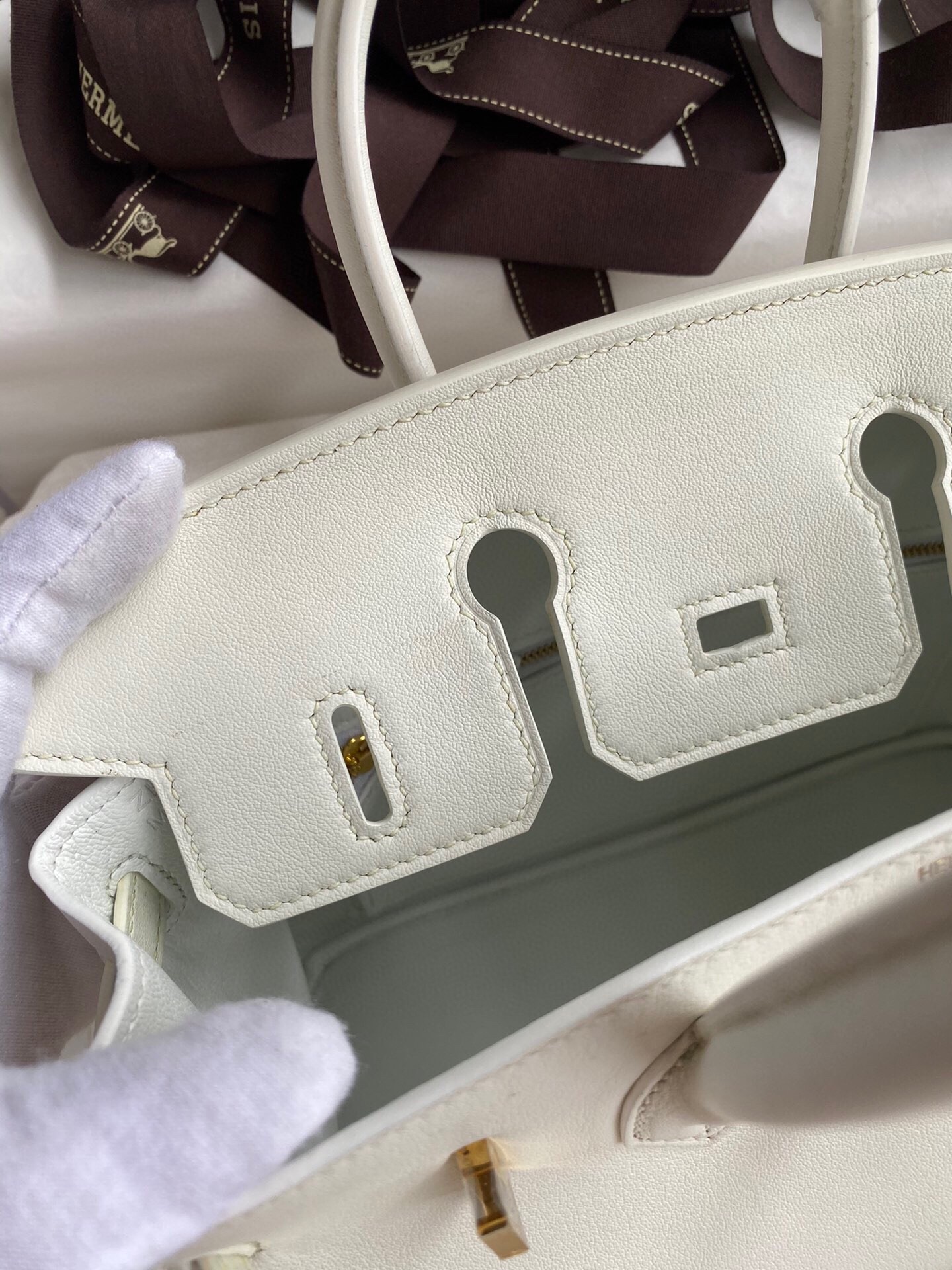 H**mes birkin 25 retourne handmade bag in white swift calfskin