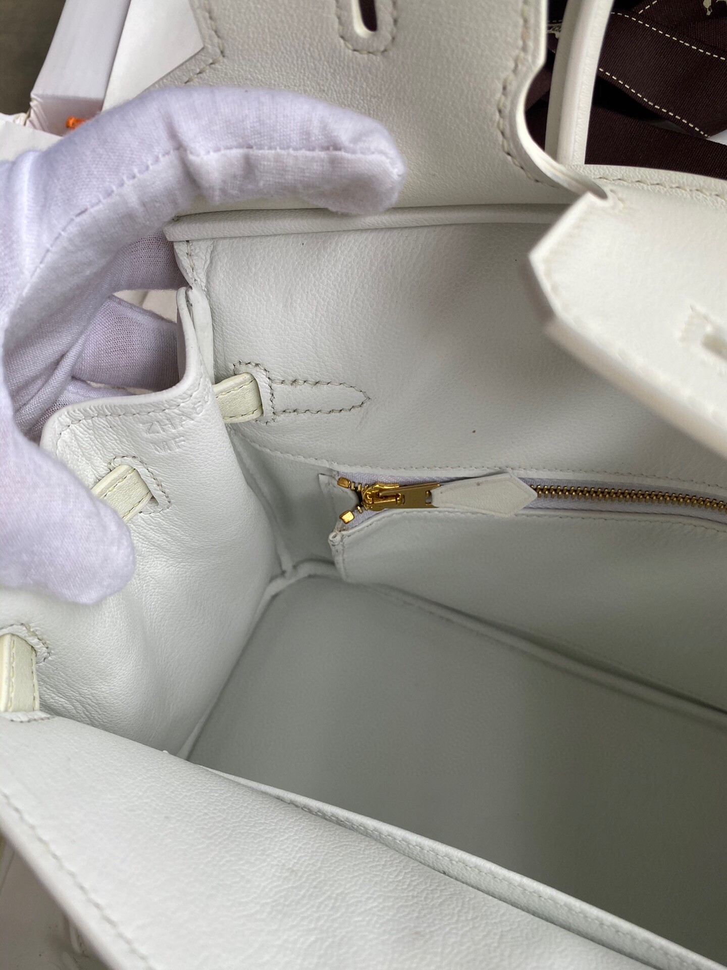 H**mes birkin 25 retourne handmade bag in white swift calfskin
