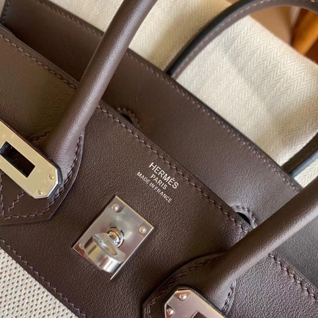 H**mes birkin 25 handmade bag in toile & chocolat swift leather