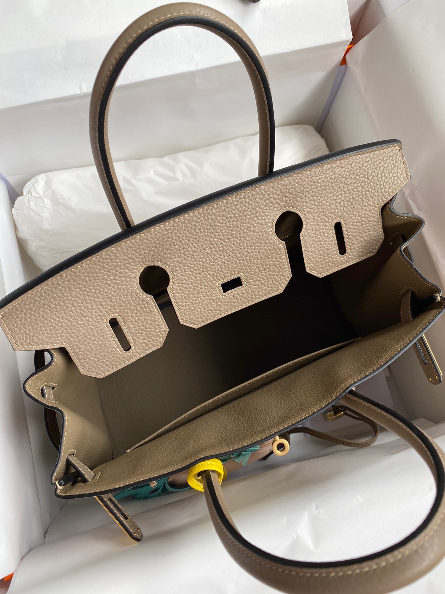 H**mes birkin 30 retourne handmade bag in gris tourterelle clemence leather