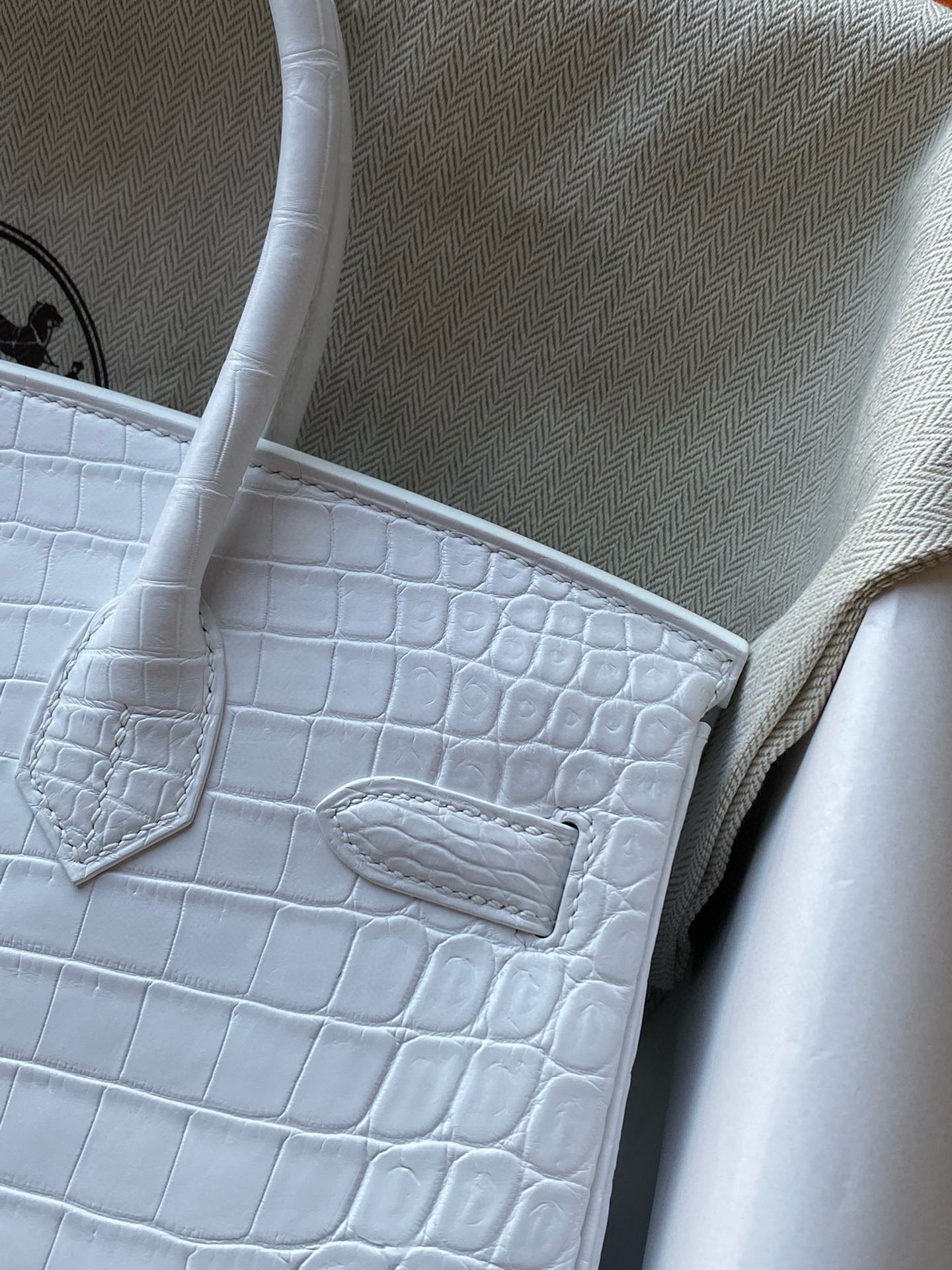 H**mes birkin 30 handmade bag in white crocodile niloticus matte skin