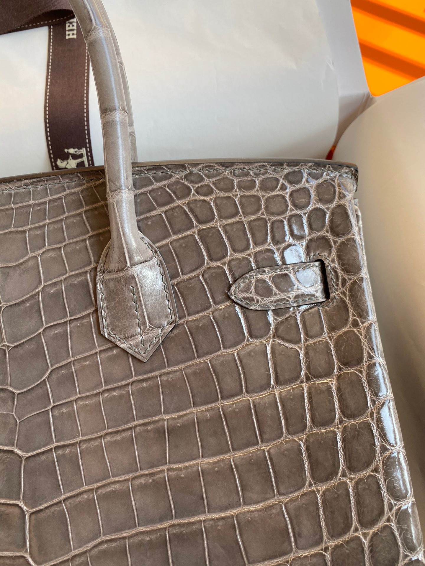 H**mes birkin 30 handmade bag in gris tourterelle crocodile niloticus shiny skin