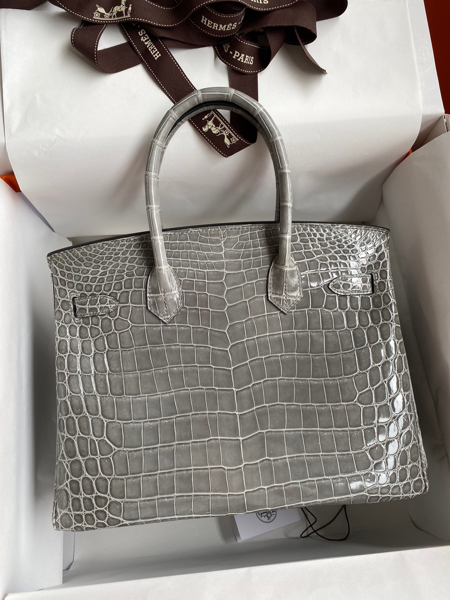 H**mes birkin 30 handmade bag in gris ciment crocodile niloticus shiny skin