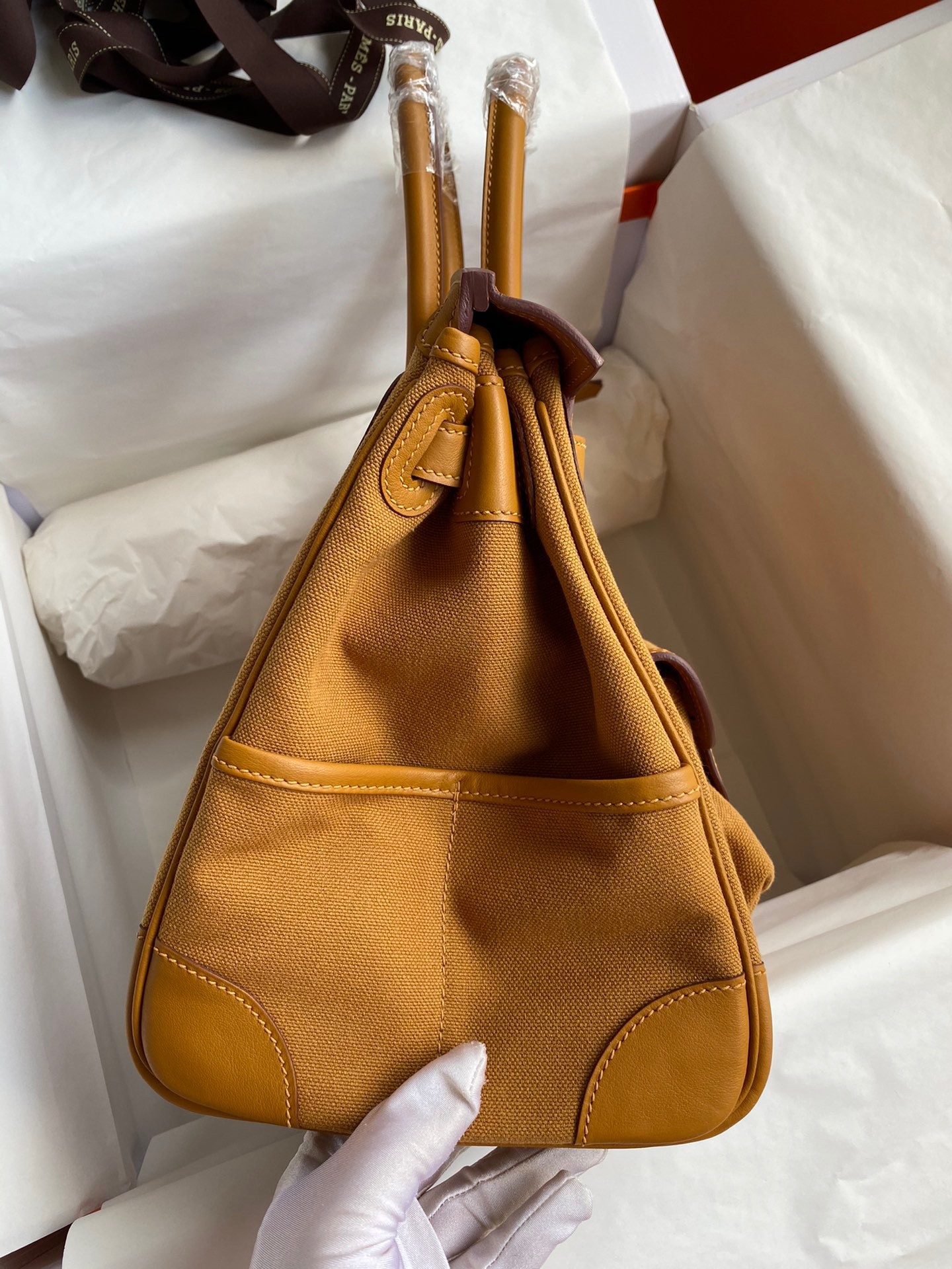 H**mes cargo birkin 35cm limited-edition bag in sesame canvas