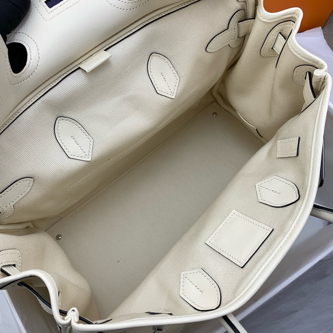 H**mes cargo birkin 35cm limited-edition bag in white canvas