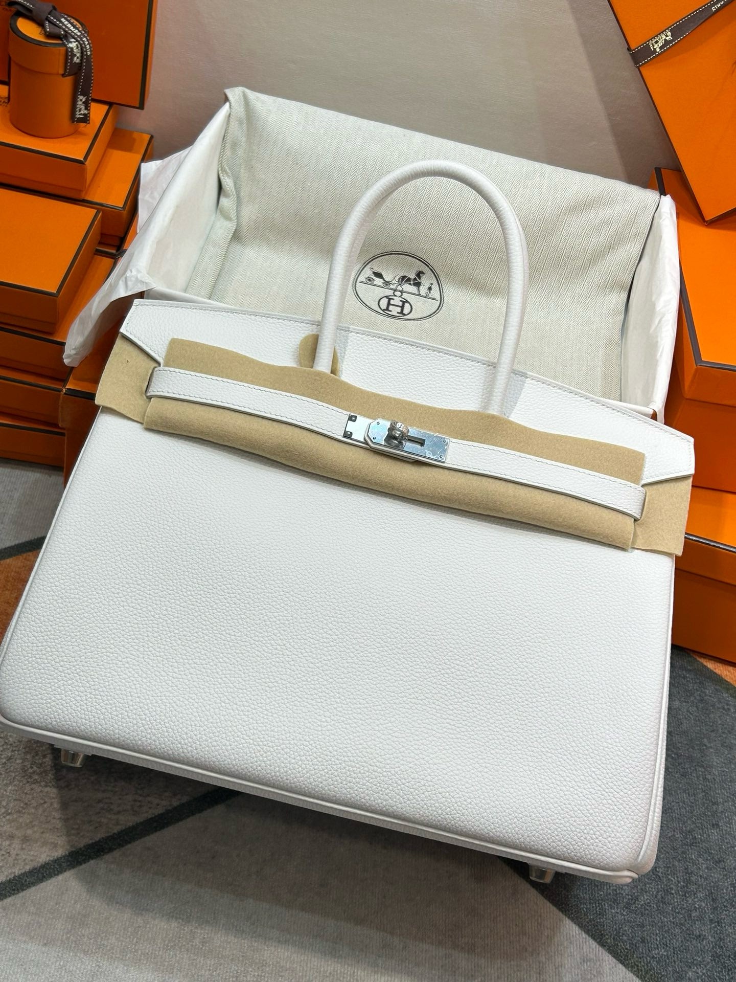 H**mes birkin 35 retourne handmade bag in white clemence leather