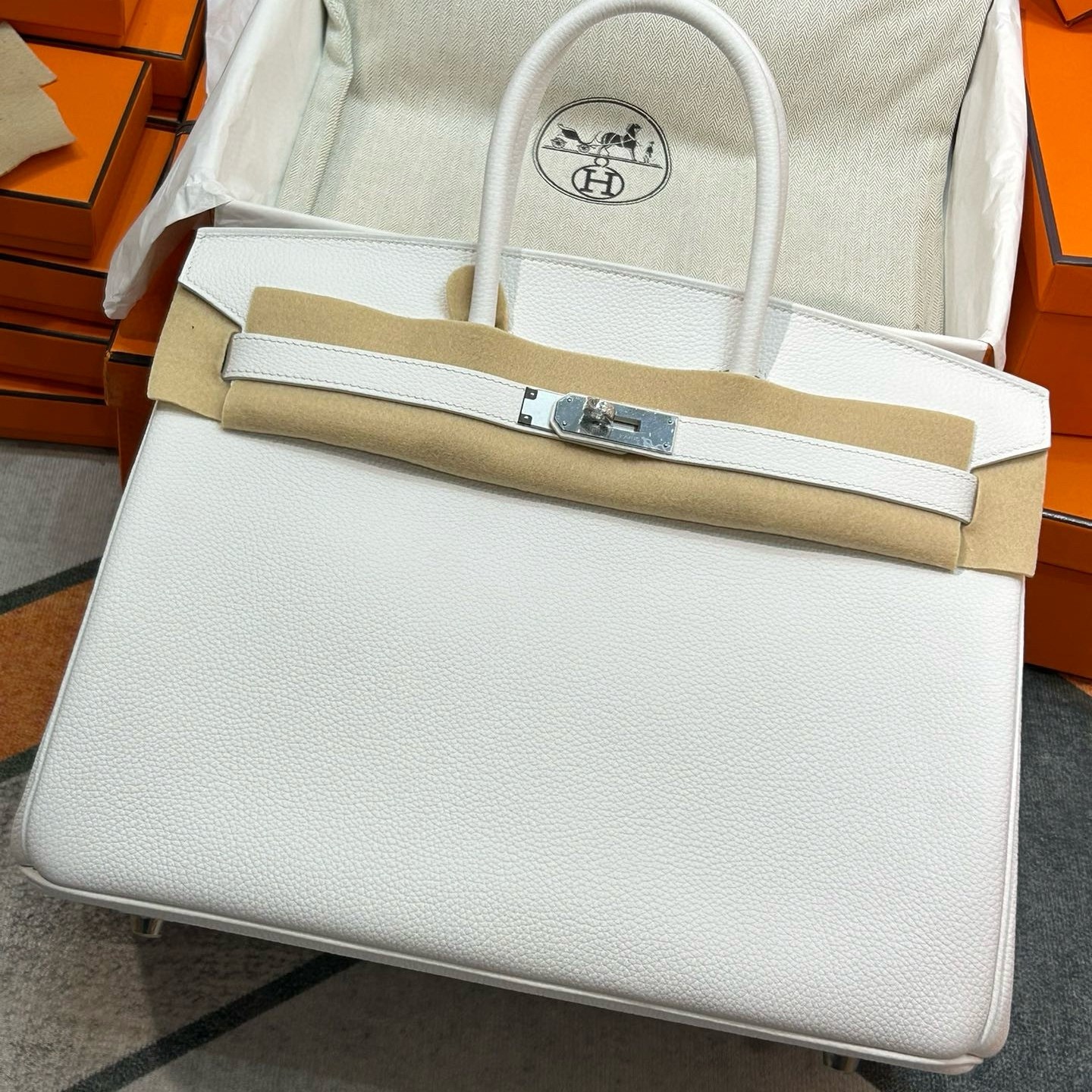 H**mes birkin 35 retourne handmade bag in white clemence leather