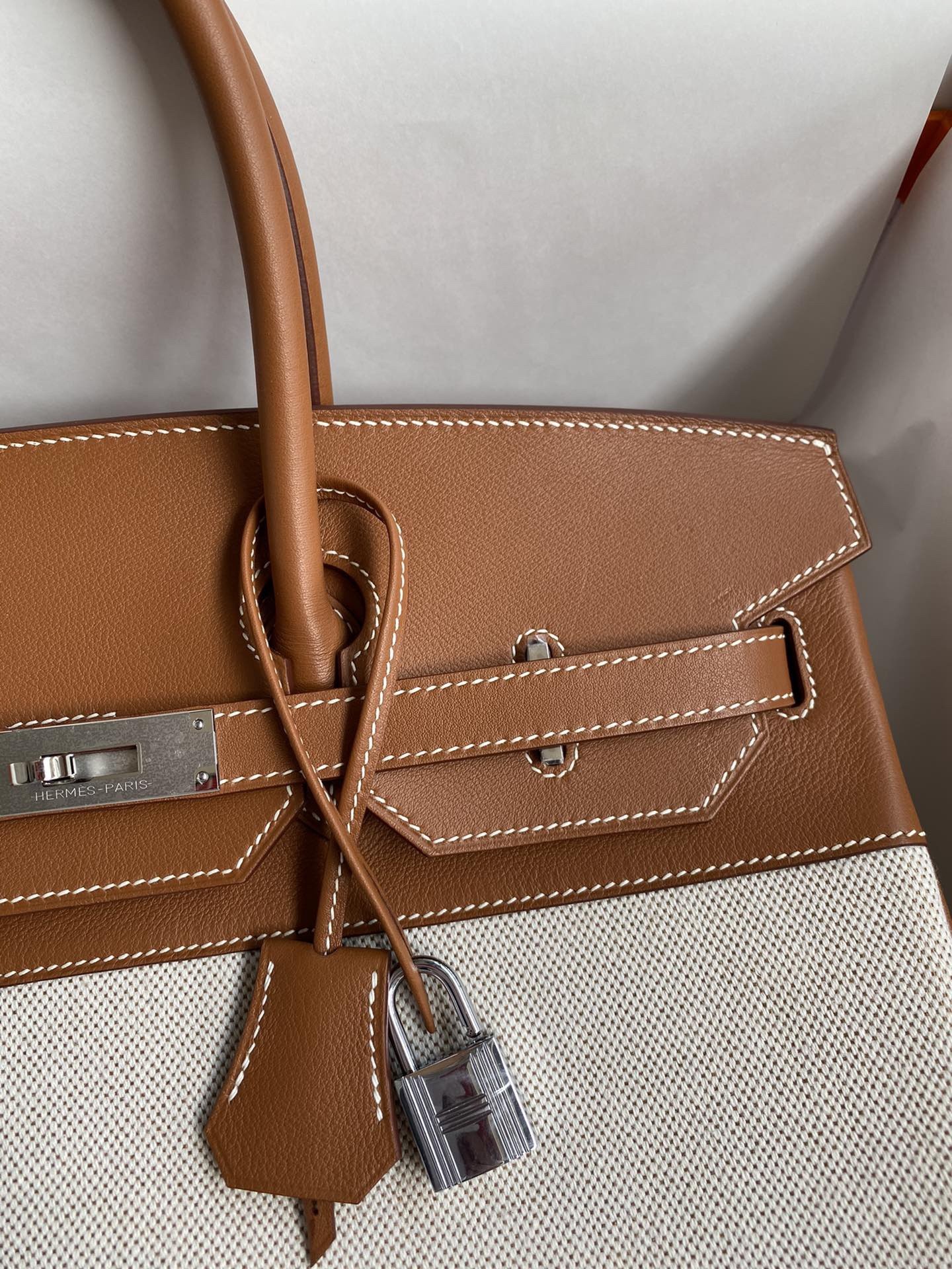 H**mes birkin 35 handmade bag in toile & gold swift leather