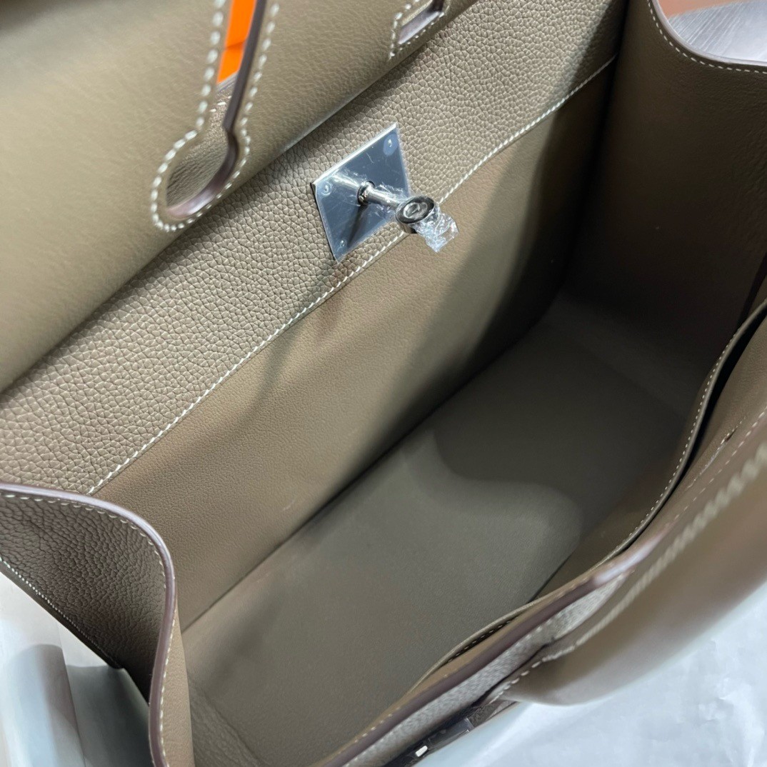 H**mes birkin 30 en desordre bag in taupe swift and clemence leather