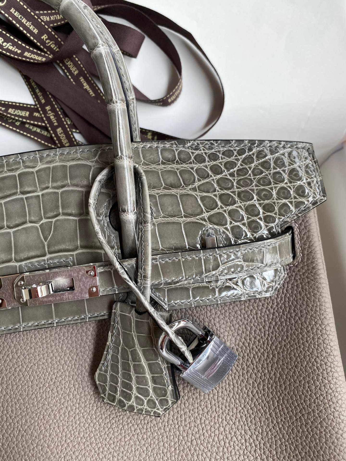 H**mes touch birkin 25 bag in gris asphalt shiny niloticus crocodile skin