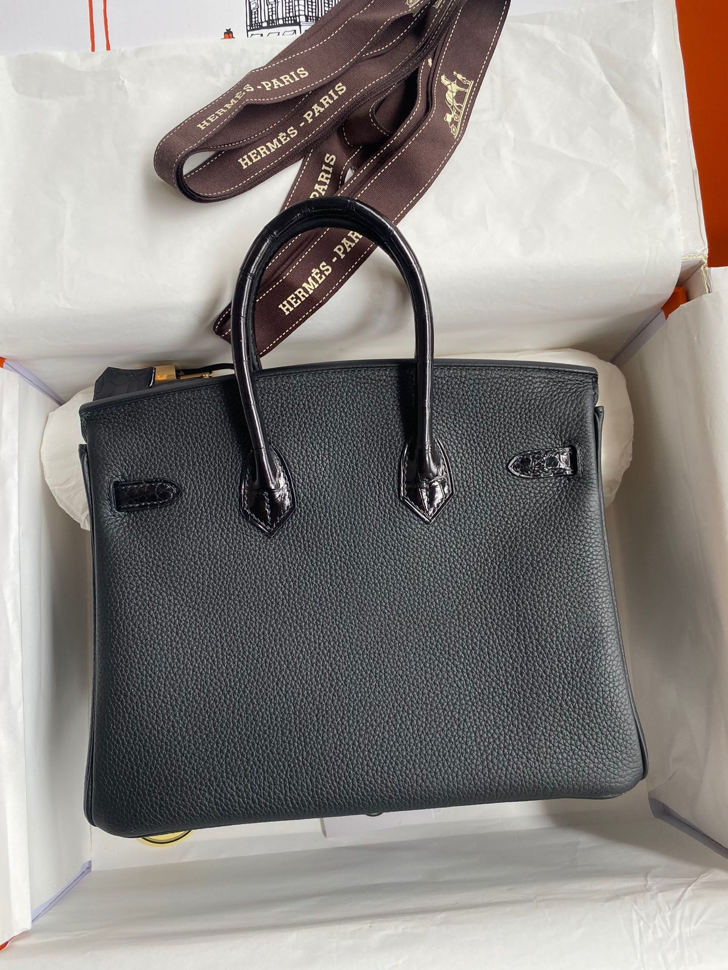 H**mes touch birkin 25 bag in black togo and shiny alligator leather