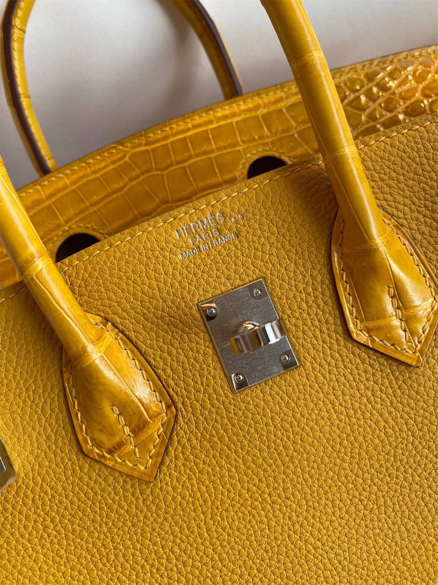 H**mes touch birkin 25 bag in yellow togo and matte alligator leather