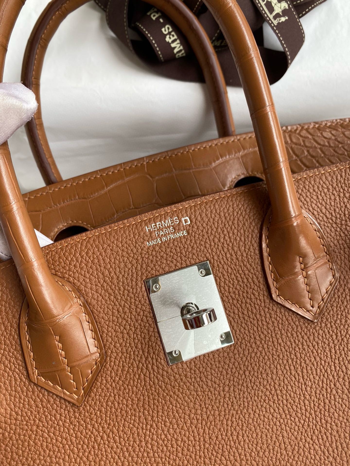 H**mes touch birkin 30 bag in gold clemence and matte alligator leather