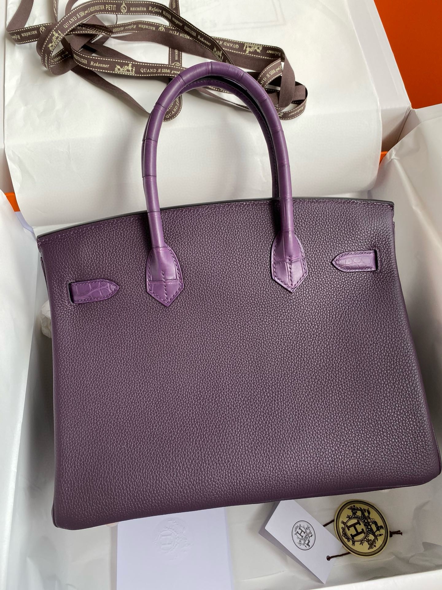 H**mes touch birkin 30 bag in raisin clemence and matte alligator leather