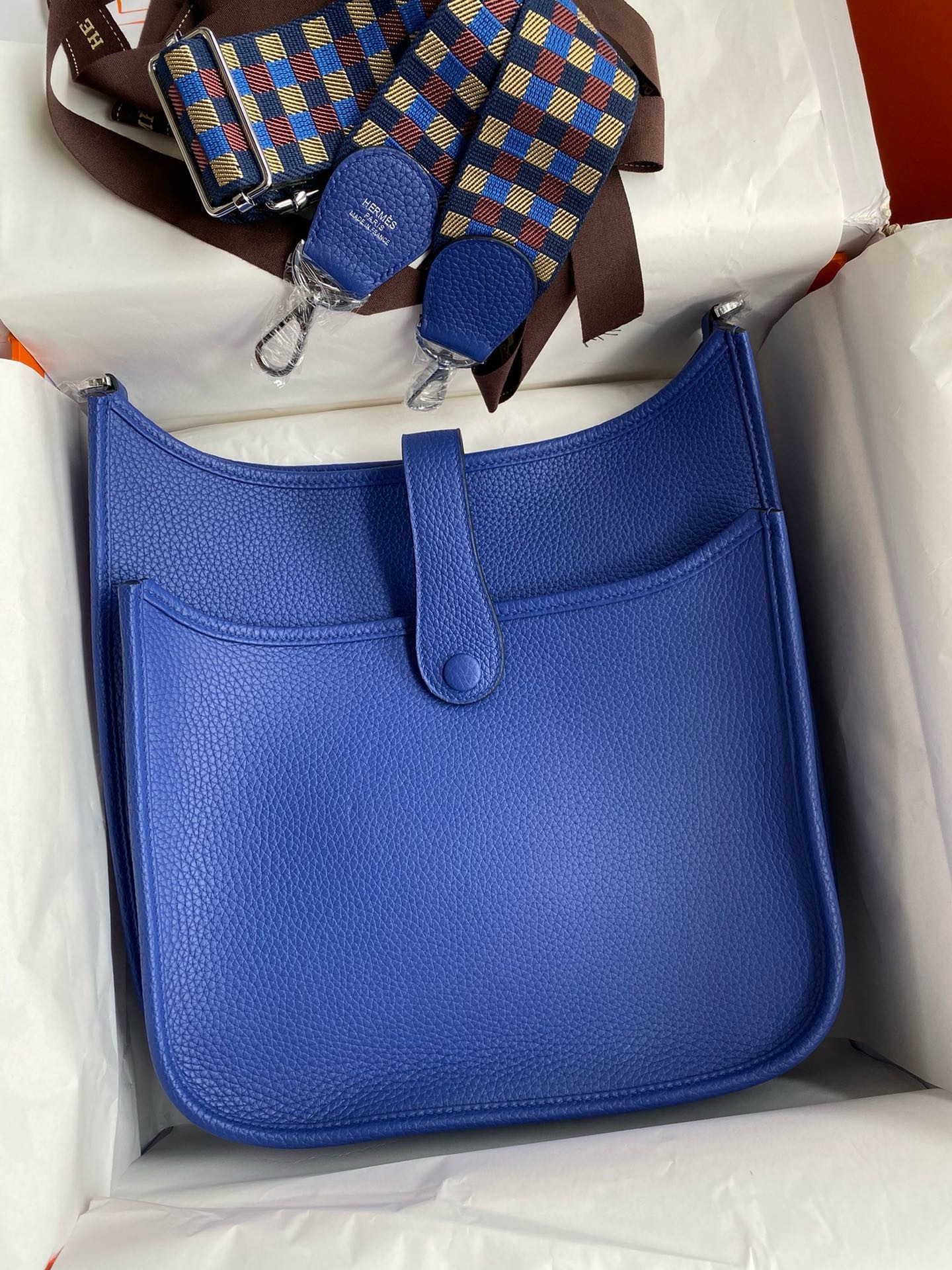 H**mes evelyne iii pm 29 handmade bag in blue electric clemence leather