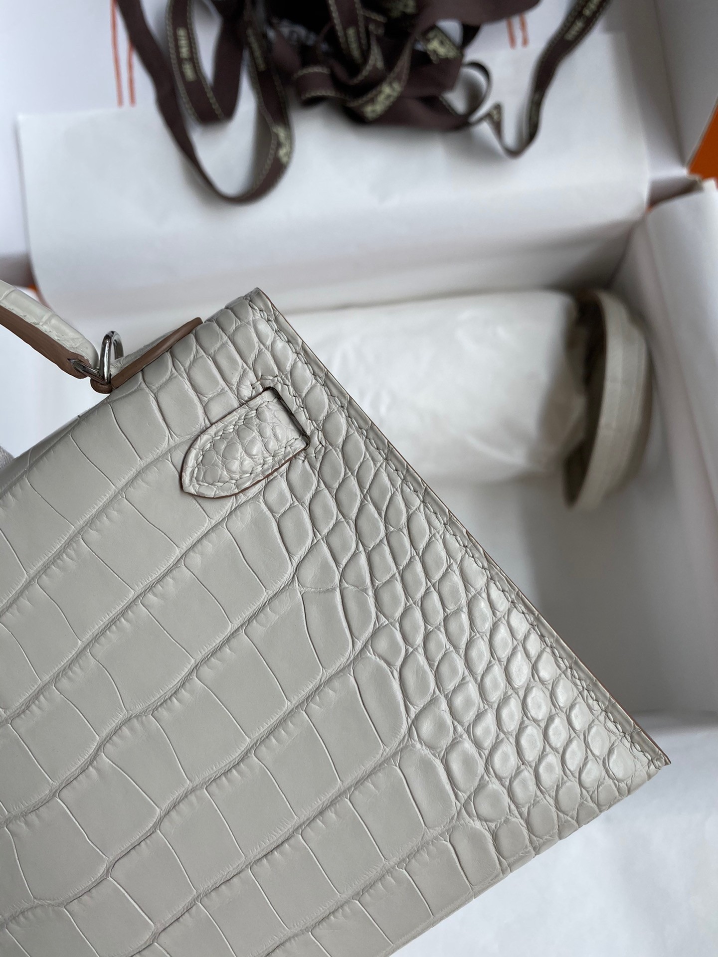 H**mes kelly mini ii sellier handmade bag in grey matte alligator leather