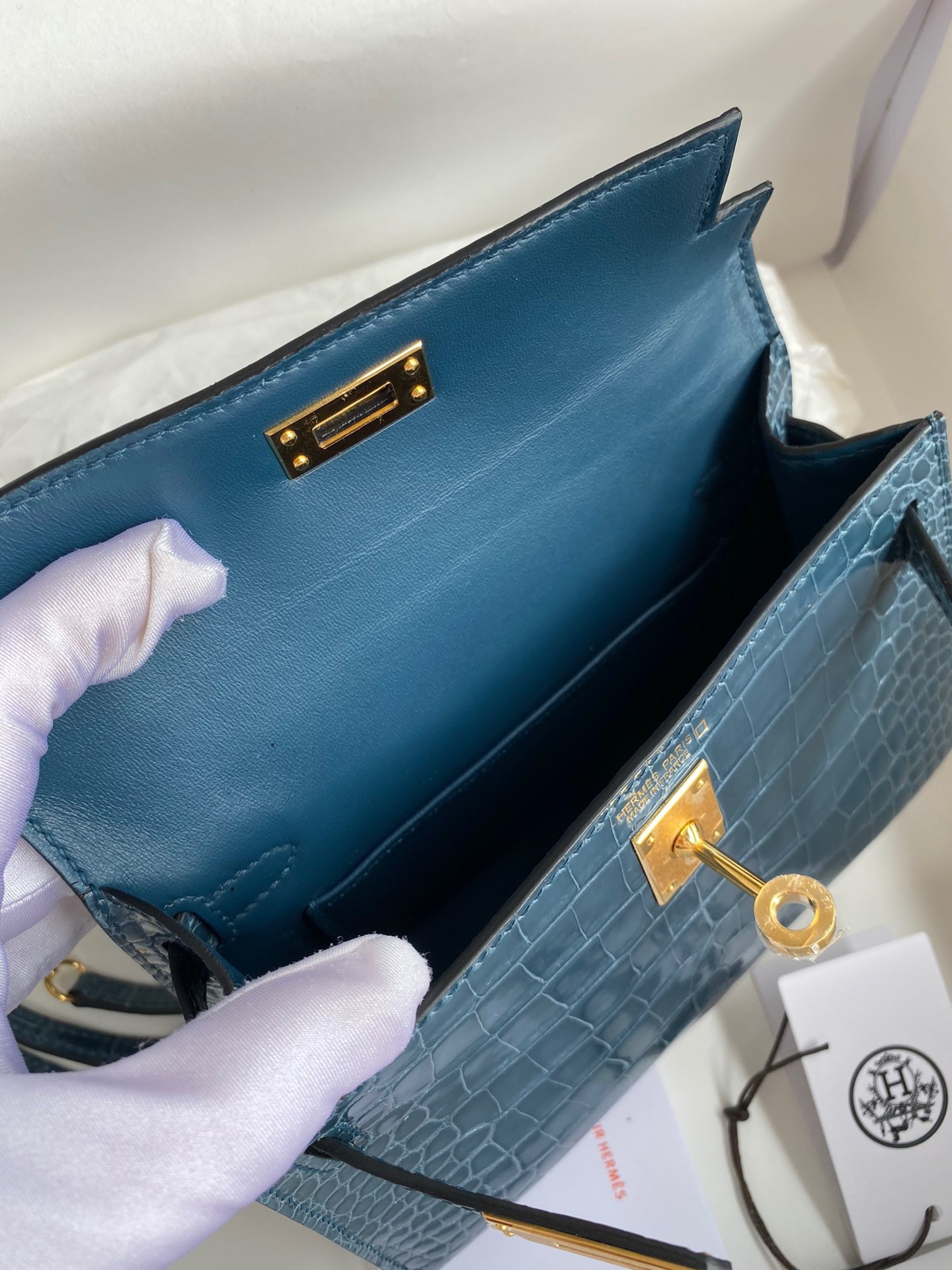 H**mes kelly mini ii sellier handmade bag in blue jean shiny alligator leather