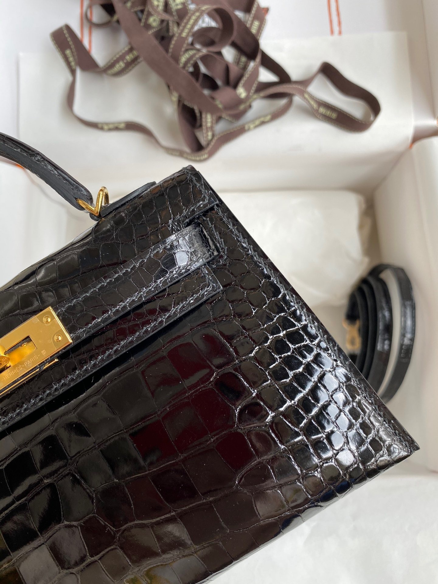 H**mes kelly mini ii sellier handmade bag in black shiny alligator leather