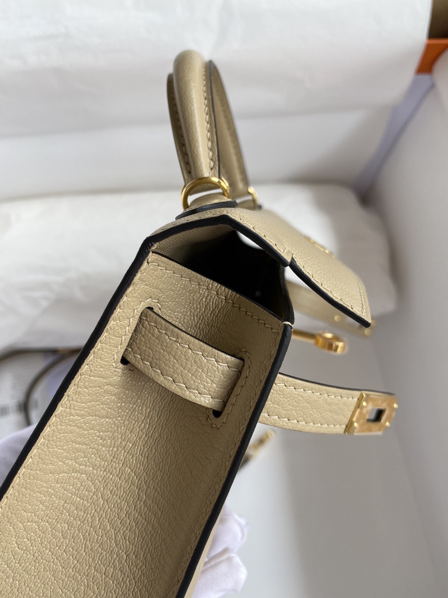 H**mes kelly mini ii sellier handmade bag in trench chevre mysore leather