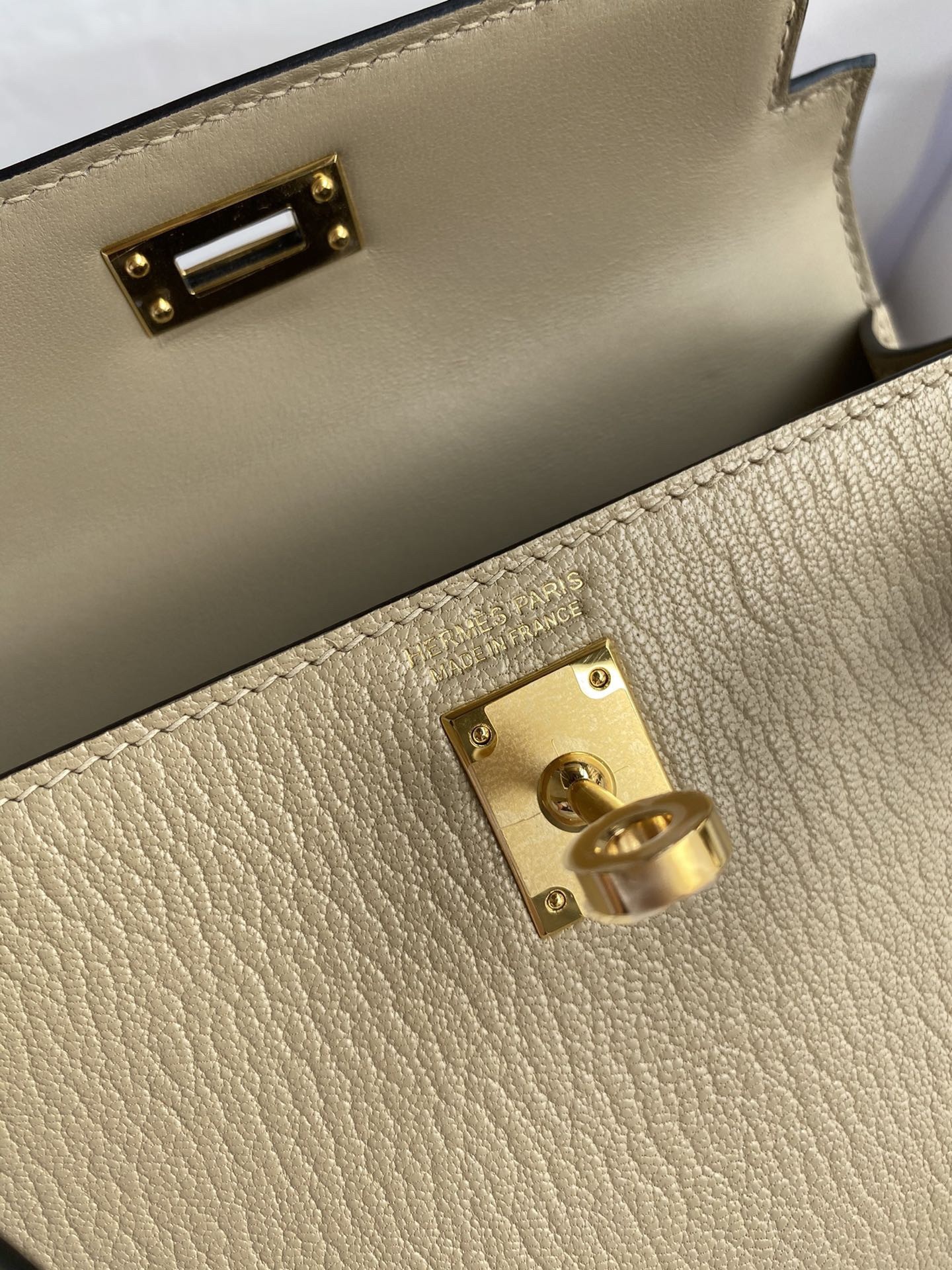H**mes kelly mini ii sellier handmade bag in trench chevre mysore leather