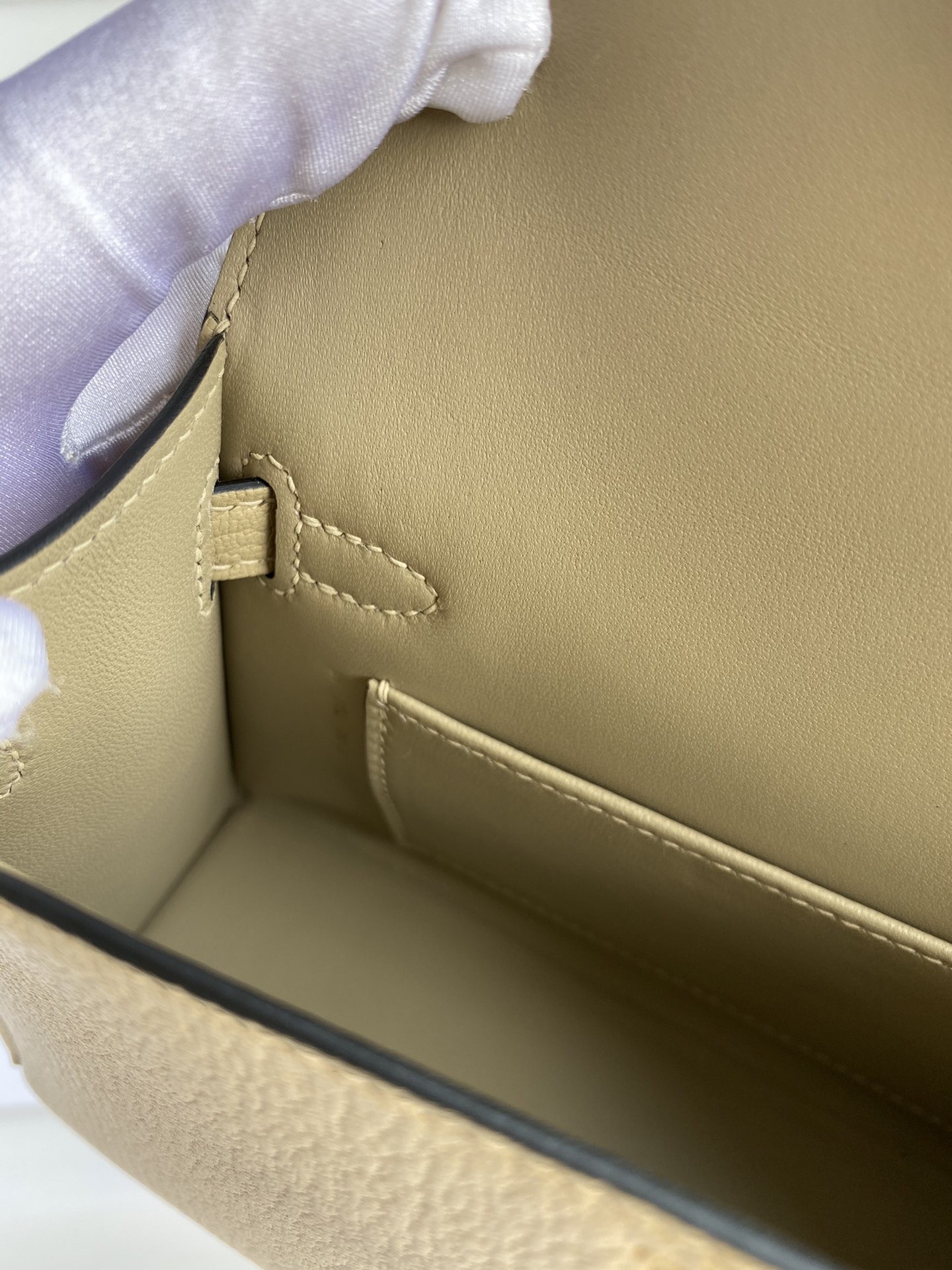 H**mes kelly mini ii sellier handmade bag in trench chevre mysore leather