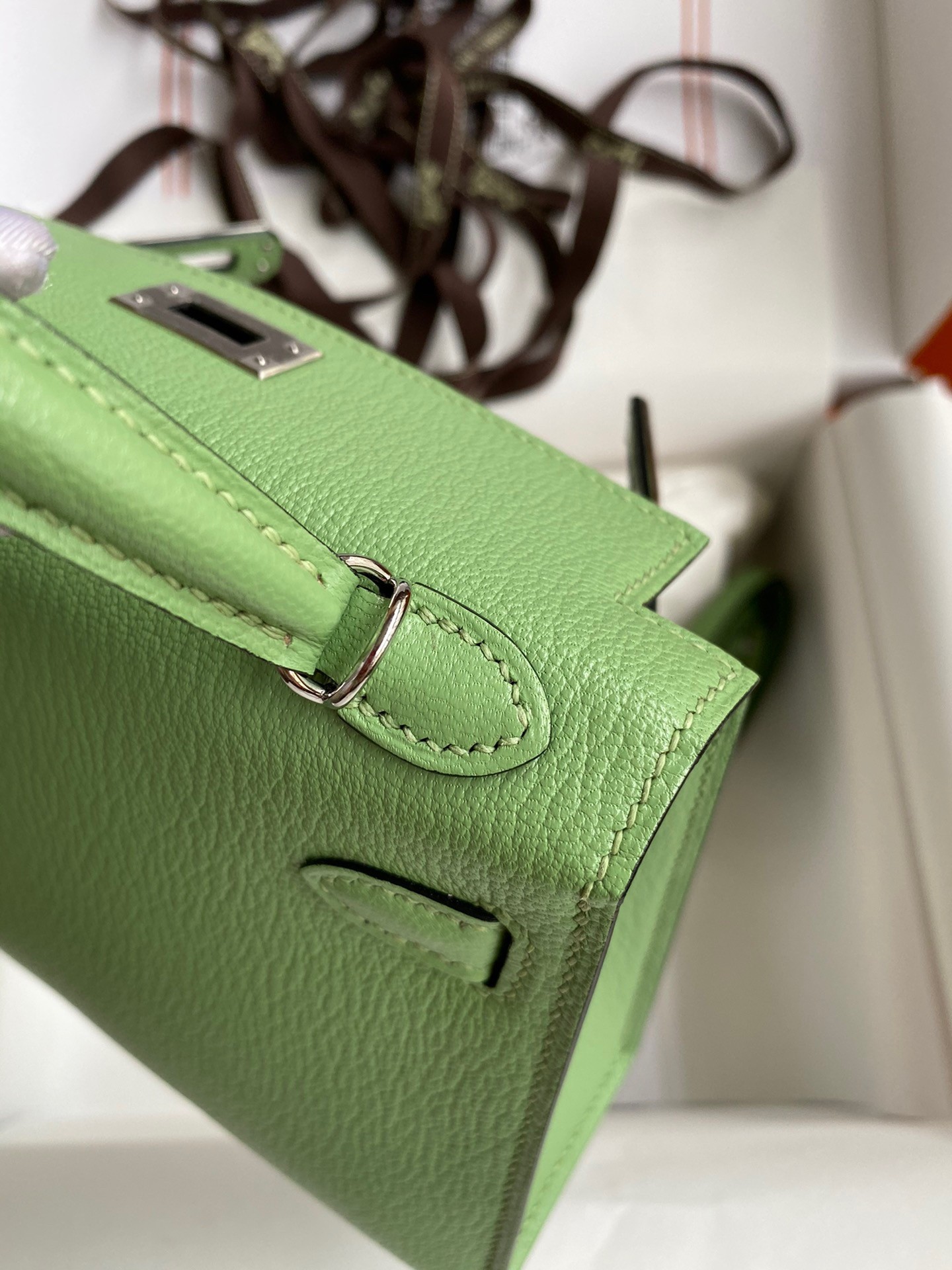 H**mes kelly mini ii sellier handmade bag in vert criquet chevre mysore leather