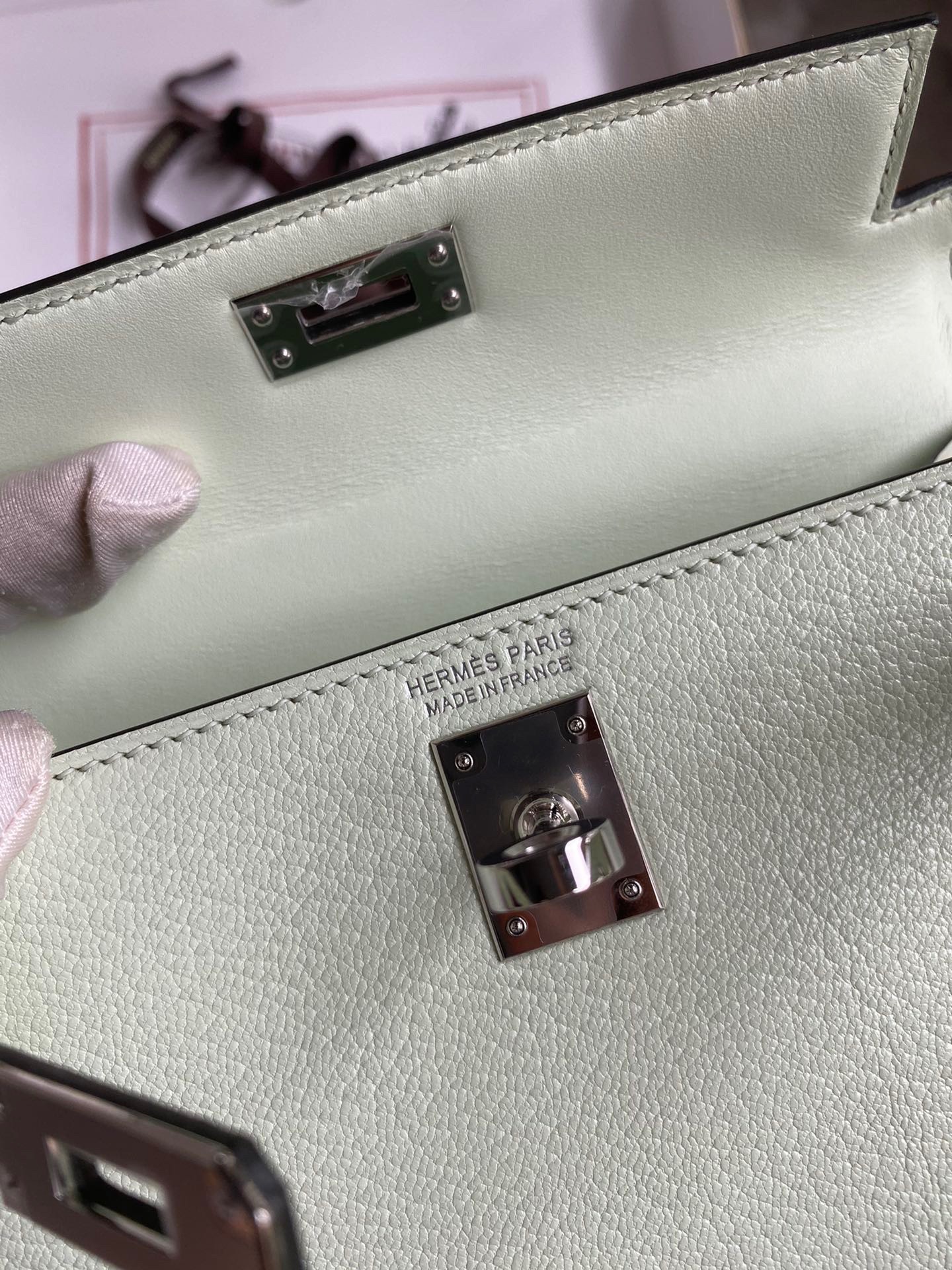 H**mes kelly mini ii sellier handmade bag in vert fizz chevre mysore leather