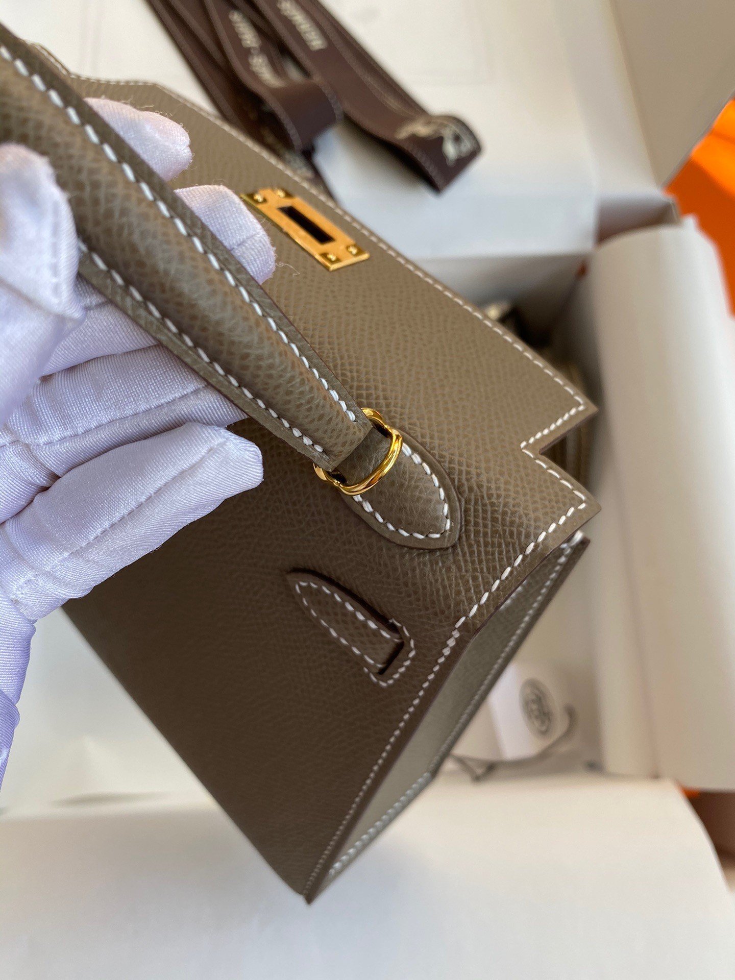 H**mes kelly mini ii sellier handmade bag in taupe epsom calfskin