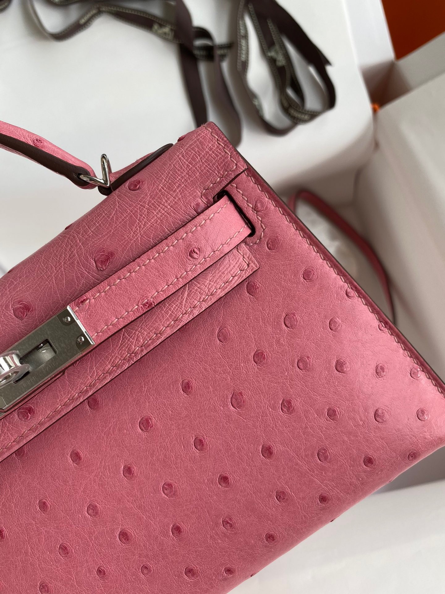 H**mes kelly mini ii sellier handmade bag in bubblegum ostrich leather