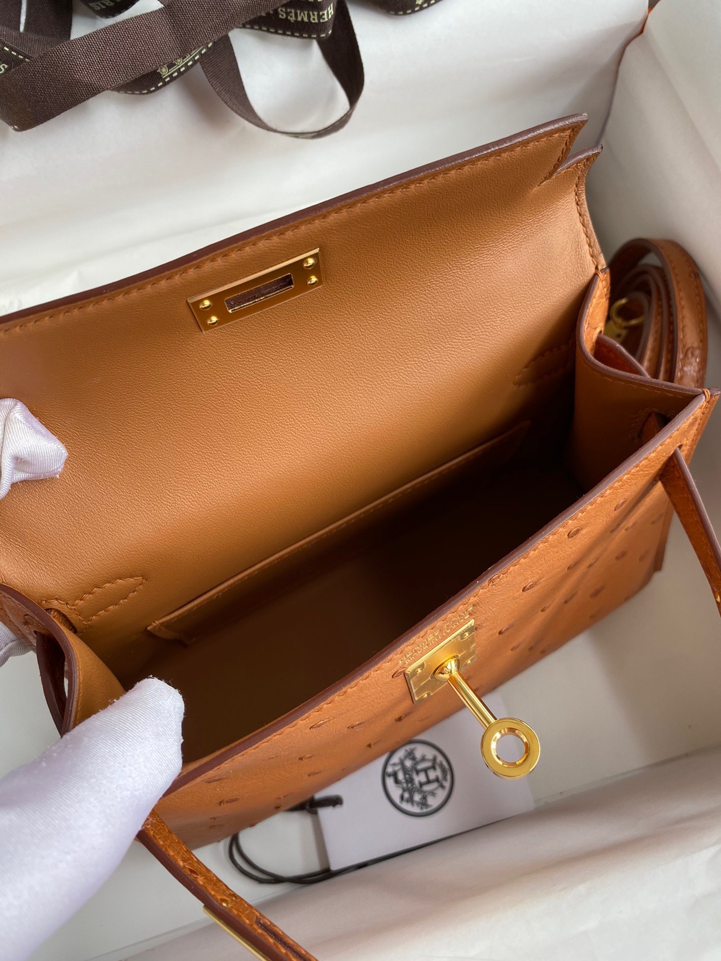H**mes kelly mini ii sellier handmade bag in gold ostrich leather