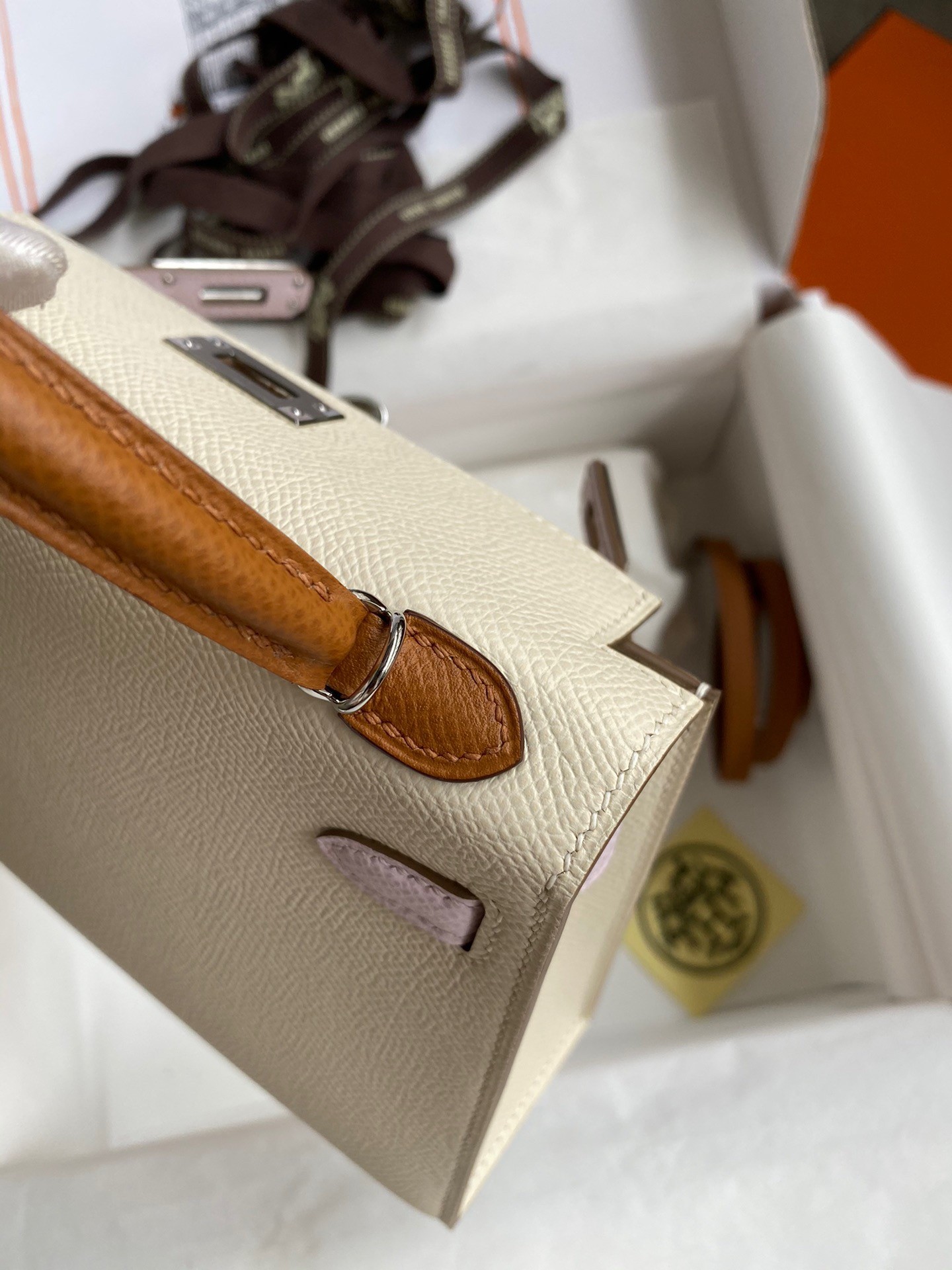 H**mes hss kelly mini ii sellier tri-color bag in craie/pink/gold epsom calfskin