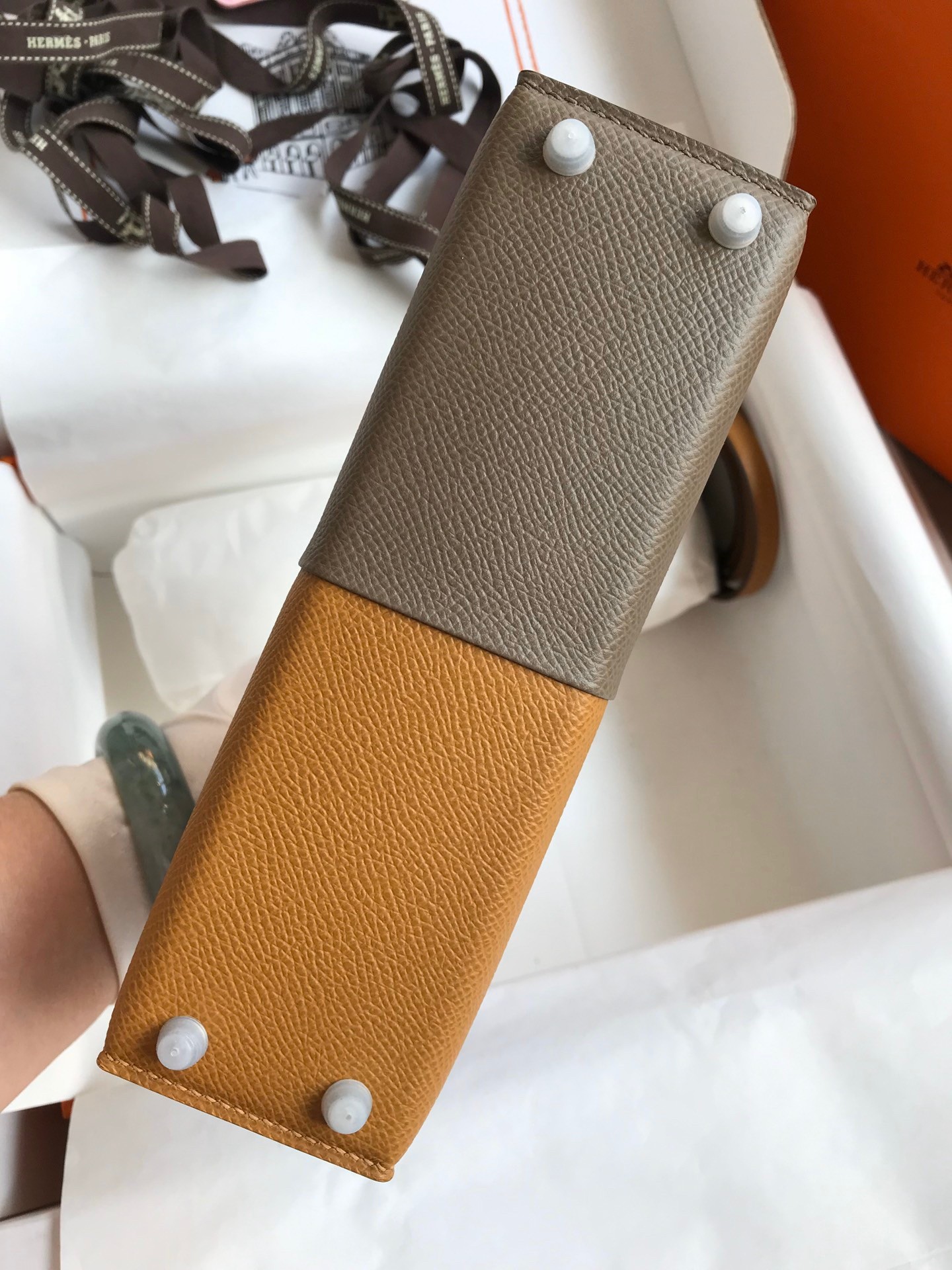 H**mes kelly mini ii sellier tri-color bag in taupe/sesame/blue nuit epsom calfskin