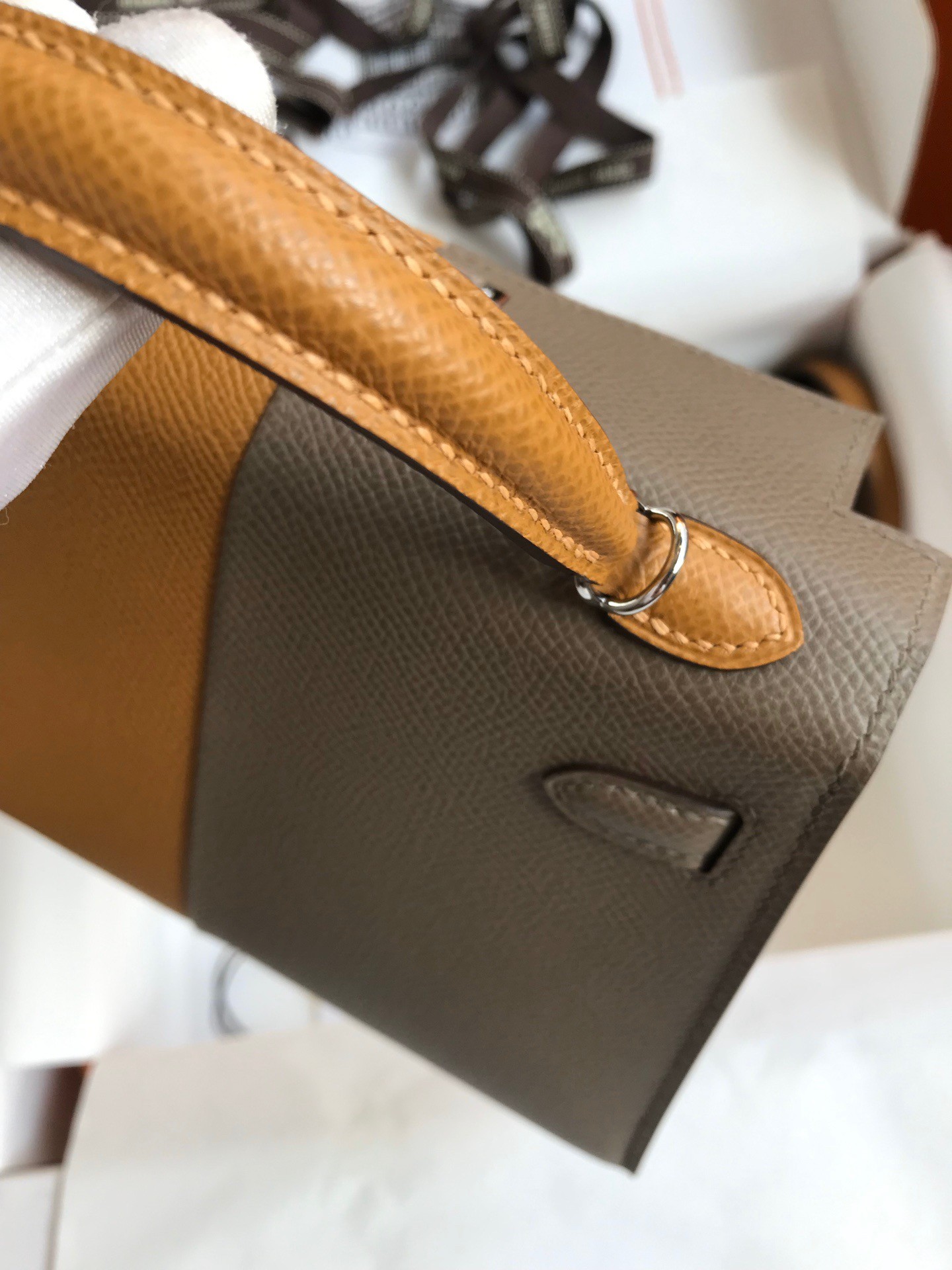 H**mes kelly mini ii sellier tri-color bag in taupe/sesame/blue nuit epsom calfskin