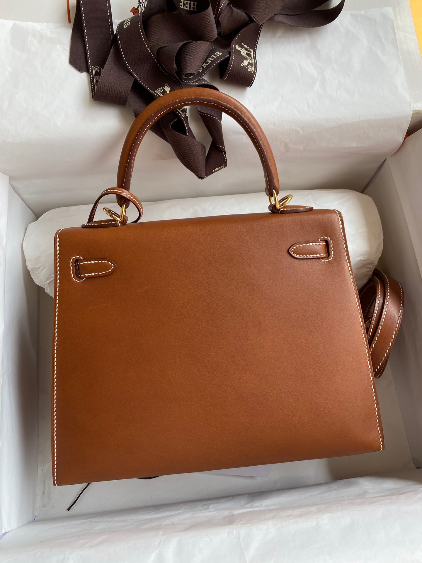 H**mes kelly sellier 25 handmade bag in gold barenia calfskin