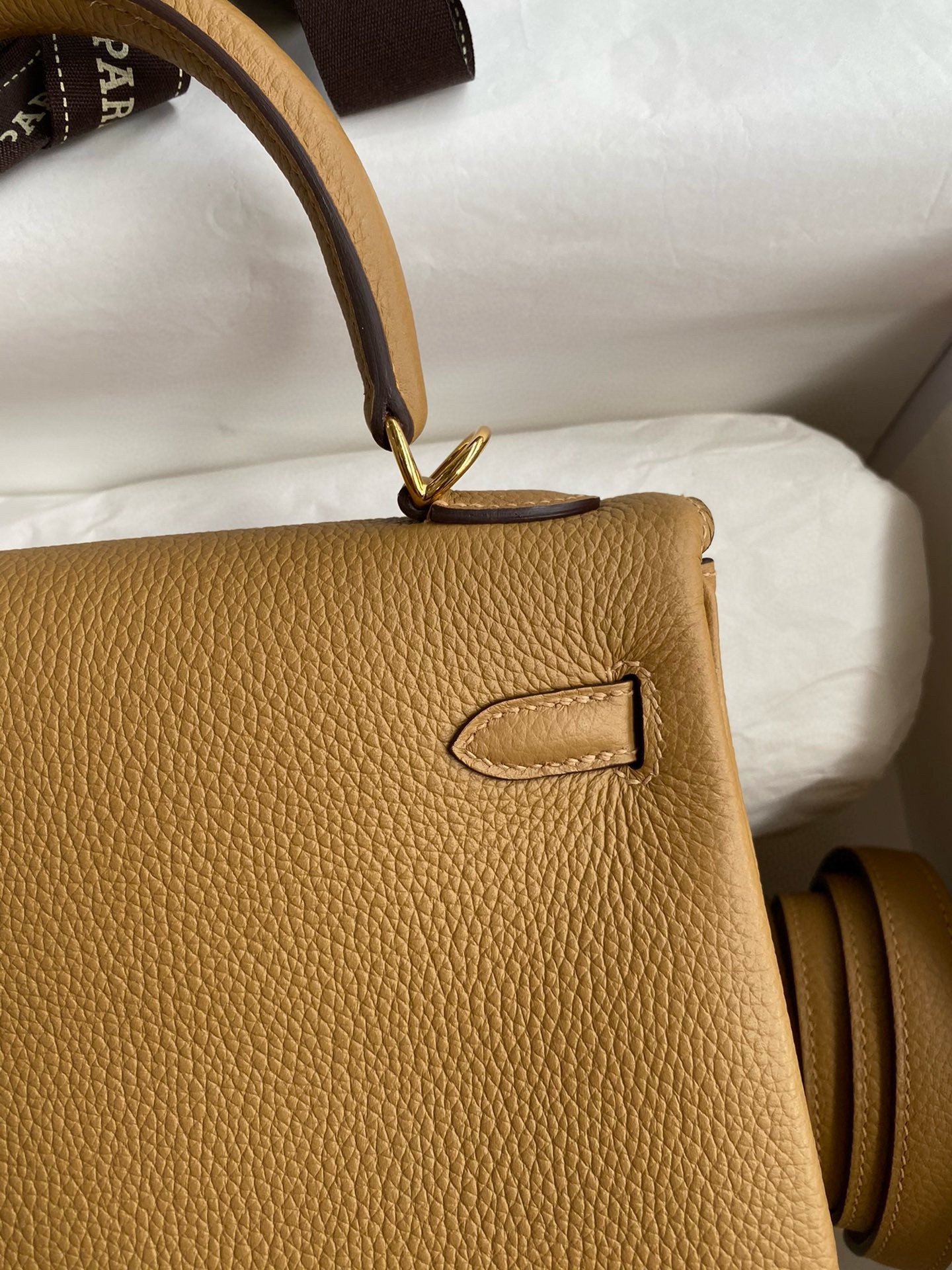 H**mes kelly retourne 25 handmade bag in biscuit clemence leather