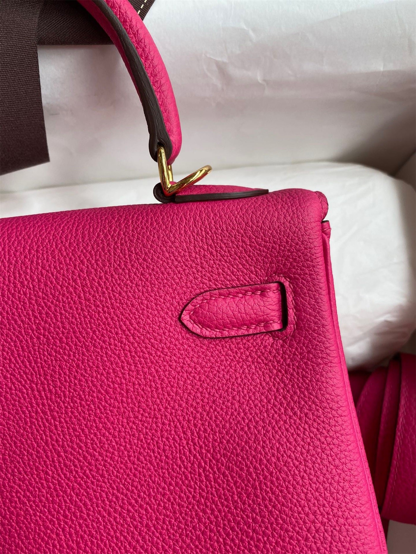H**mes kelly retourne 25 handmade bag in framboise clemence leather