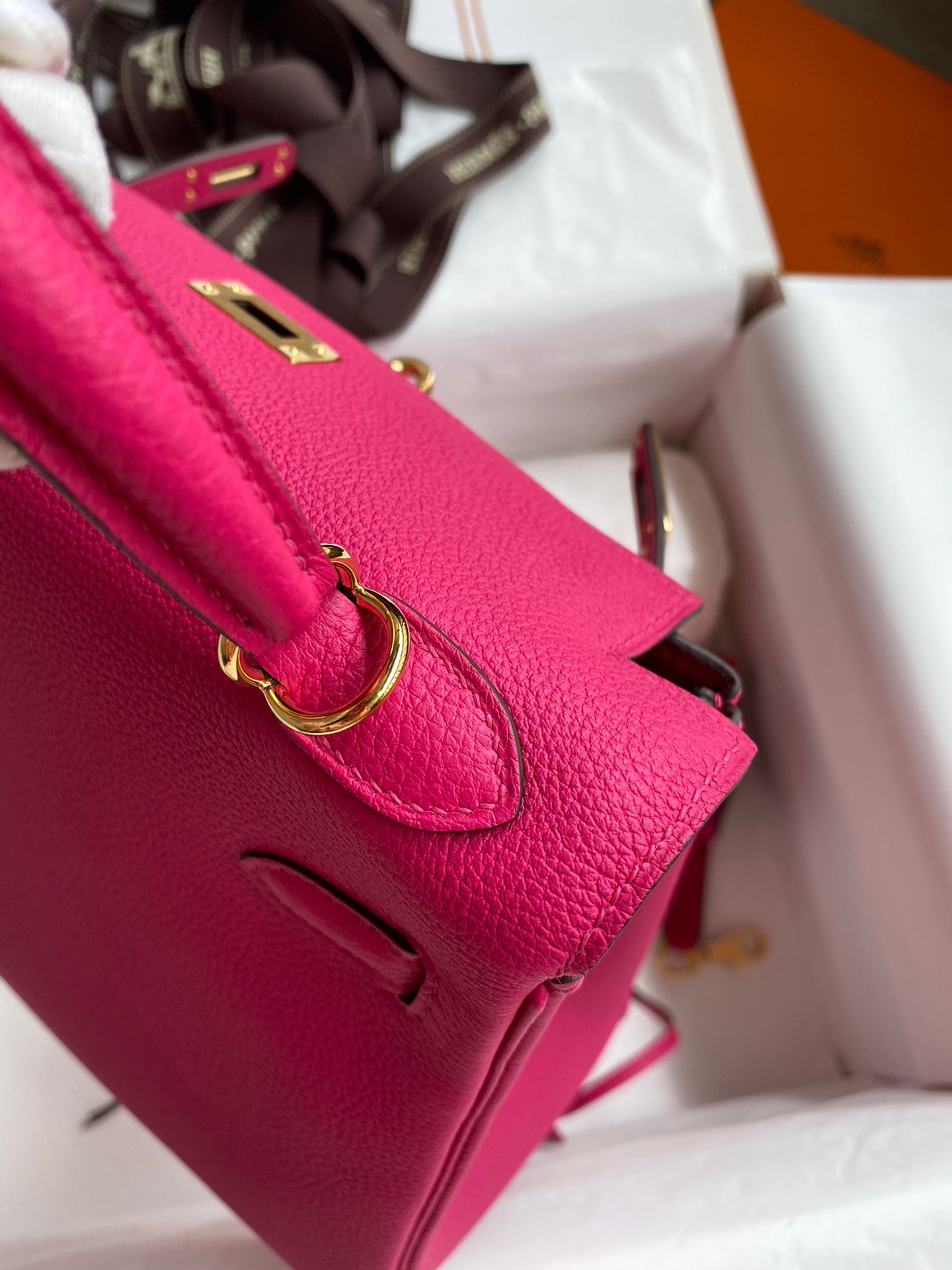 H**mes kelly retourne 25 handmade bag in framboise clemence leather