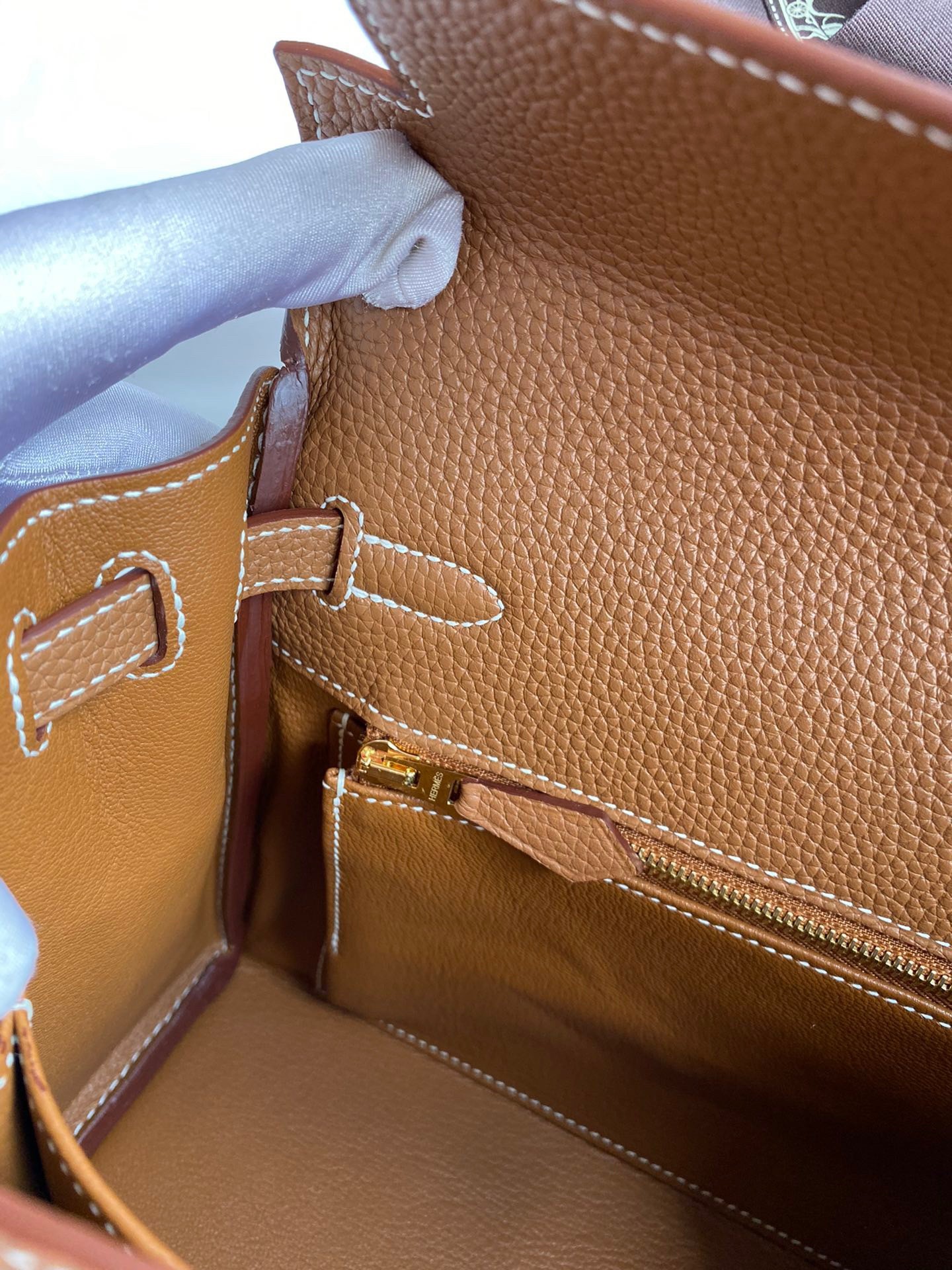 H**mes kelly retourne 25 handmade bag in gold clemence leather