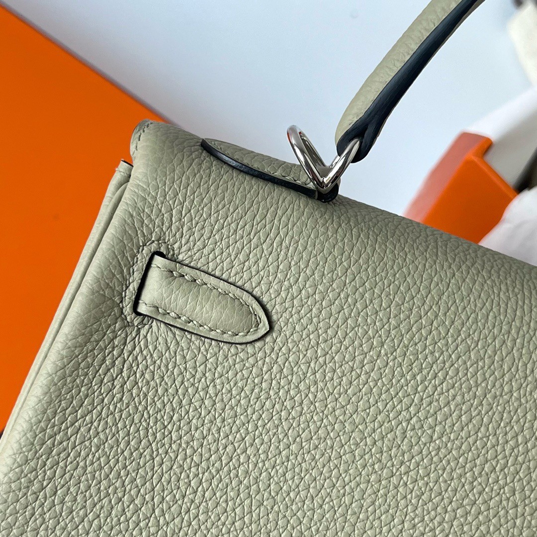 H**mes kelly retourne 25 handmade bag in sauge clemence leather