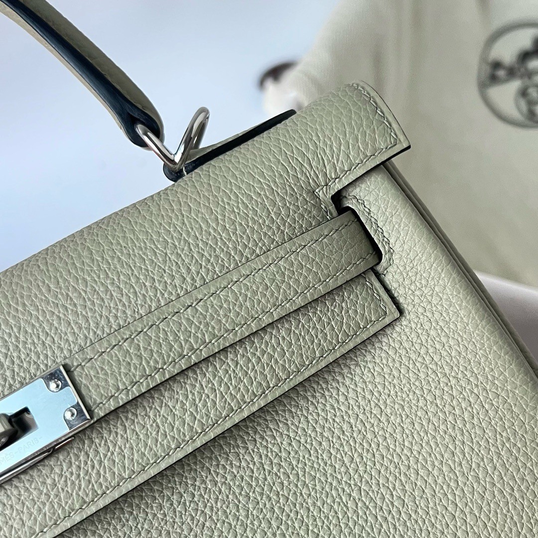H**mes kelly retourne 25 handmade bag in sauge clemence leather