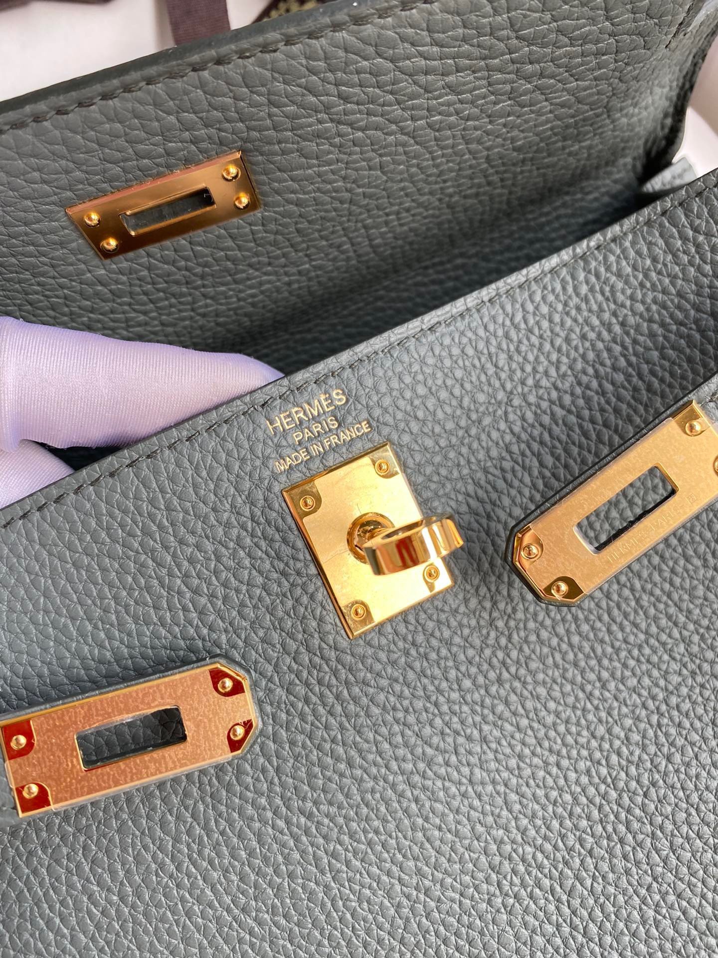 H**mes kelly retourne 25 handmade bag in vert amande clemence leather