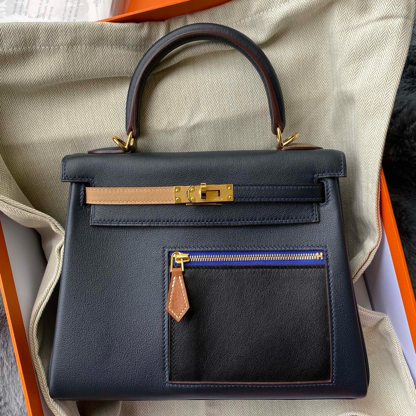 H**mes kelly colormatic 25 handmade bag in blue nuit swift leather
